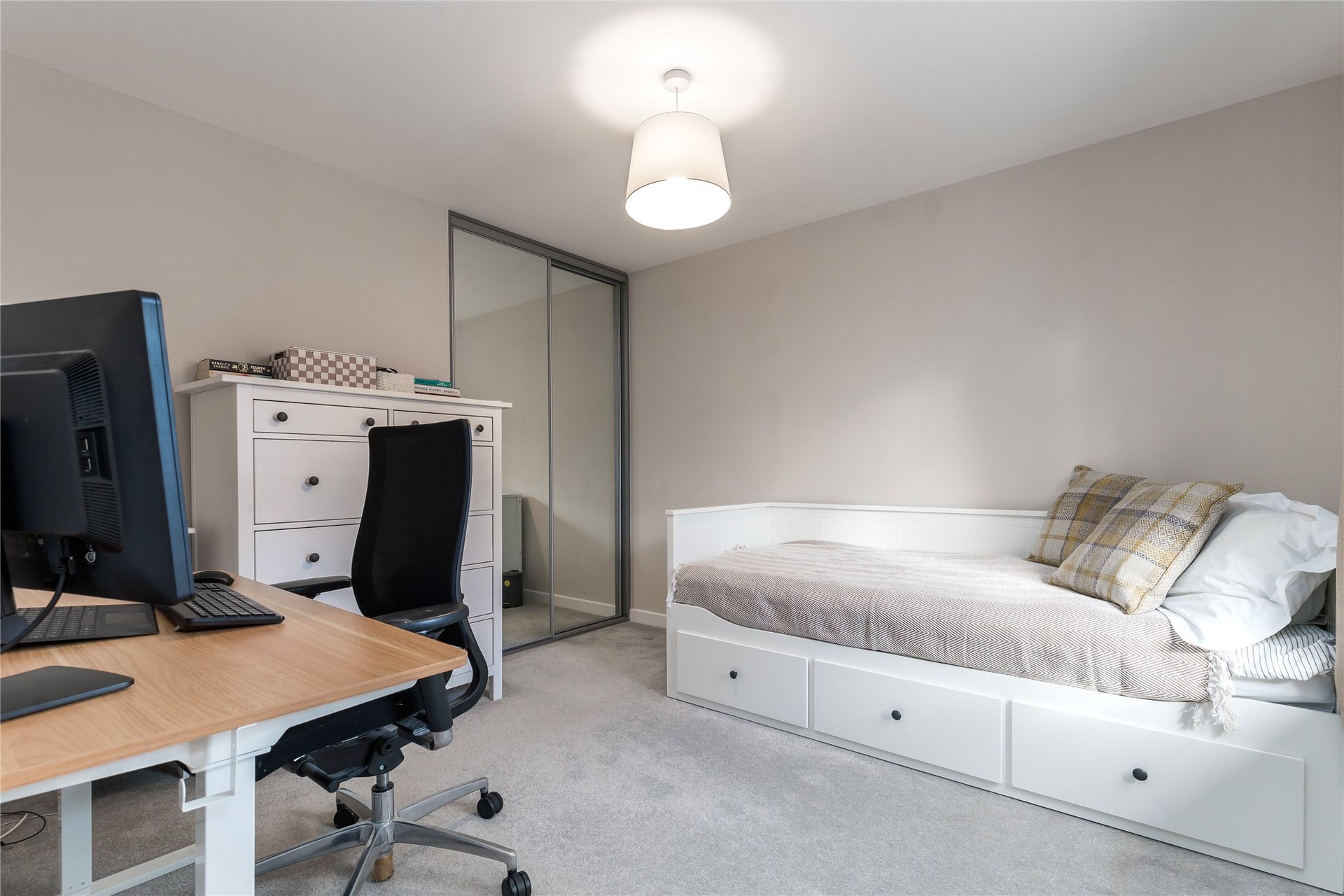 10 Printonan Crescent, Edinburgh, Midlothian, EH17 8GF - Picture #16
