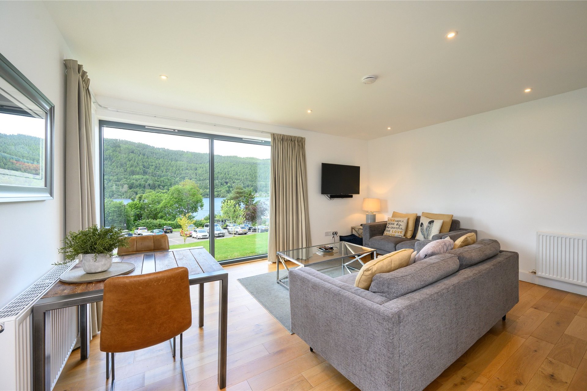 11 Lochview, Taymouth Marina, Kenmore, Perthshire, PH15 2HW - Picture #3