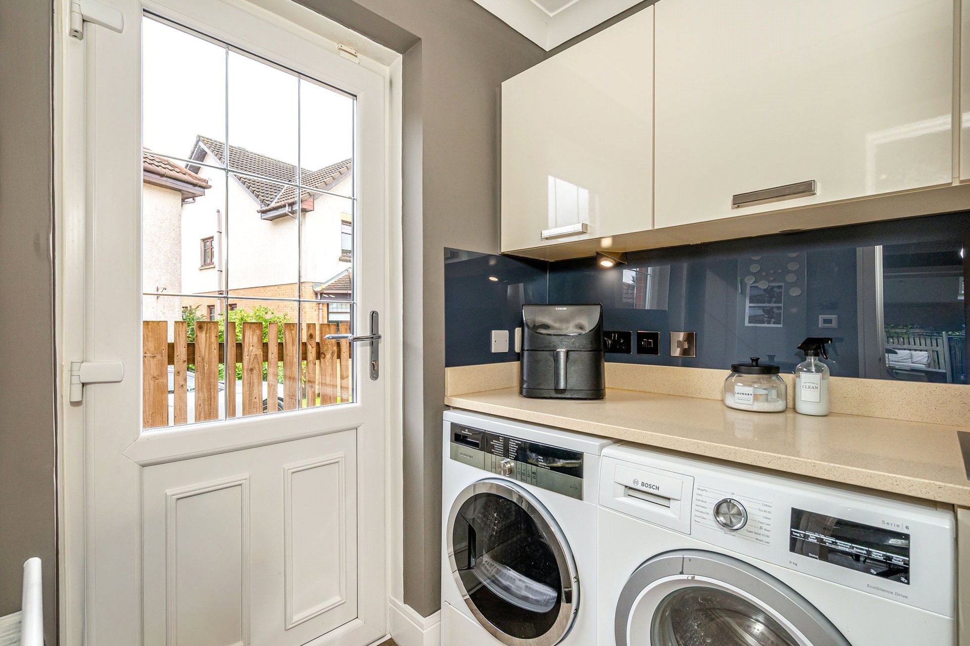 7 Rozelle Place, Newton Mearns, Glasgow, G77 6YT - Picture #10