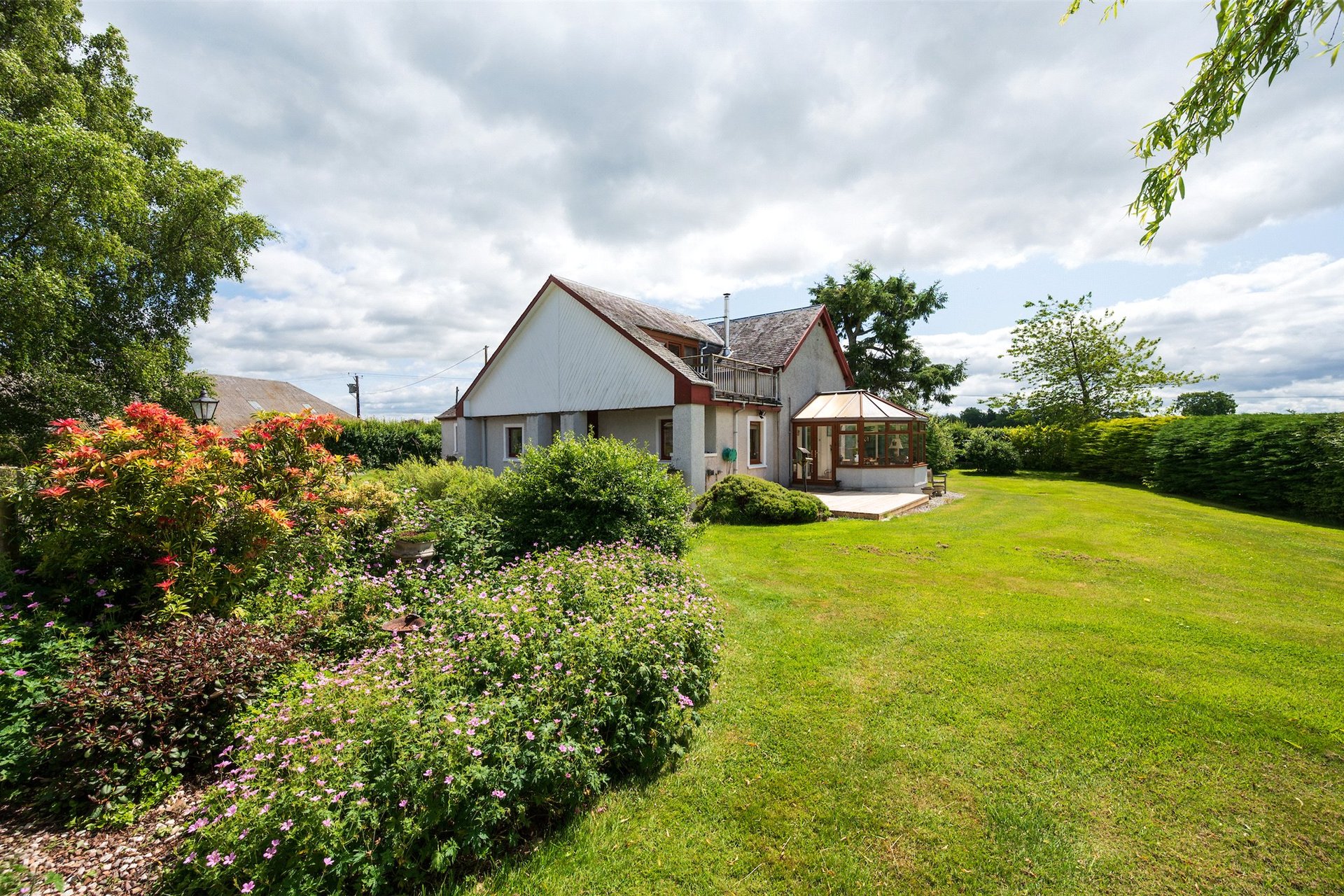 Smithy Cottage, Luncarty, Perth, Perth and Kinross, PH1 3JA - Picture #3