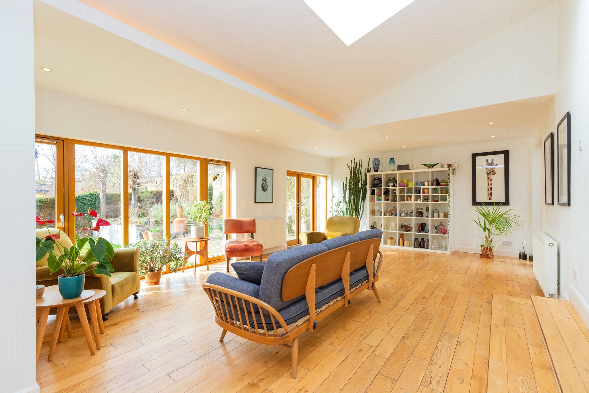 Dunaird, Queen Victoria Street, Airdrie, North Lanarkshire, ML6 0DL - Picture #16