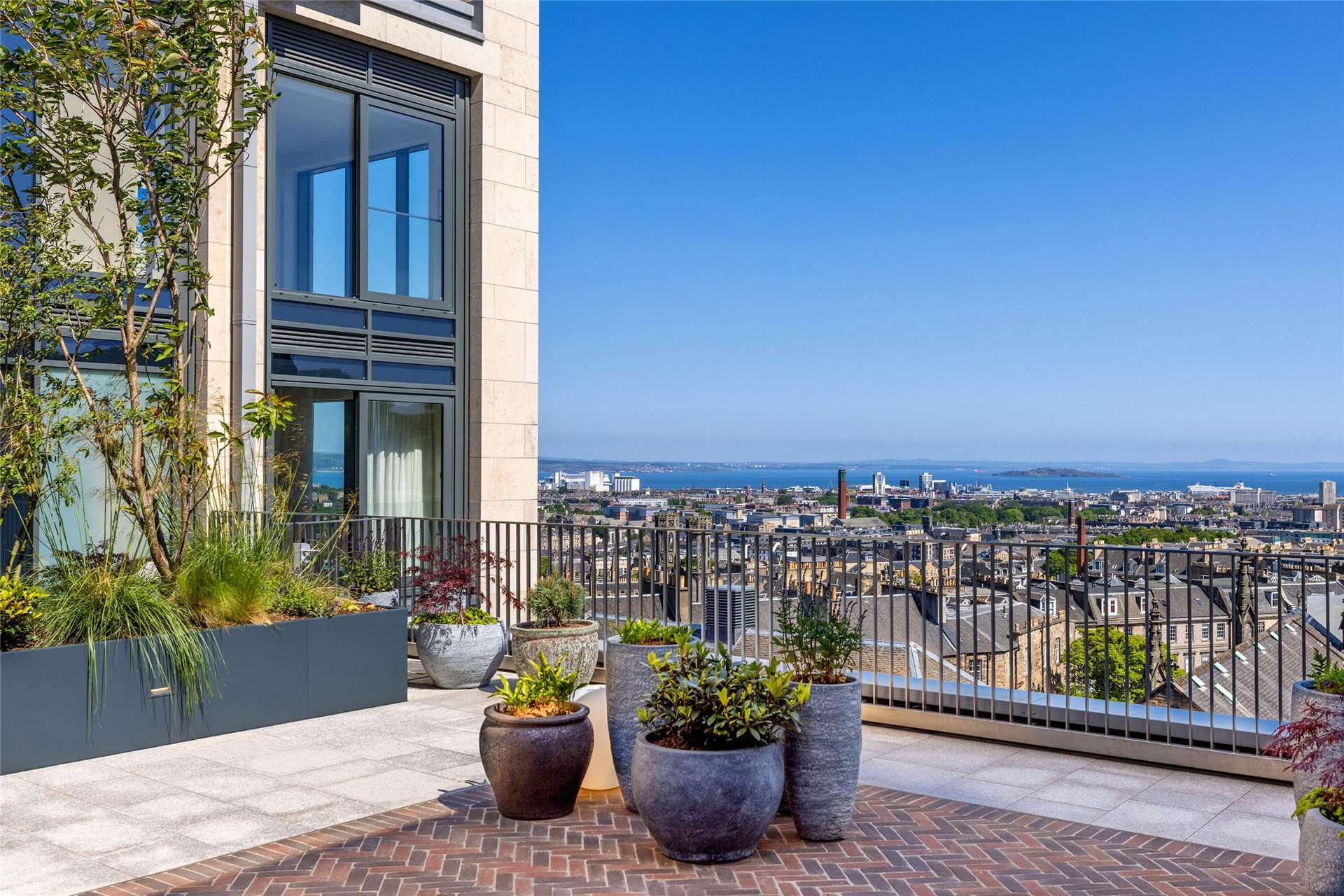 Apartment 16, Pavilion A, New Eidyn, St James, Edinburgh, EH1 3SS - Picture #8