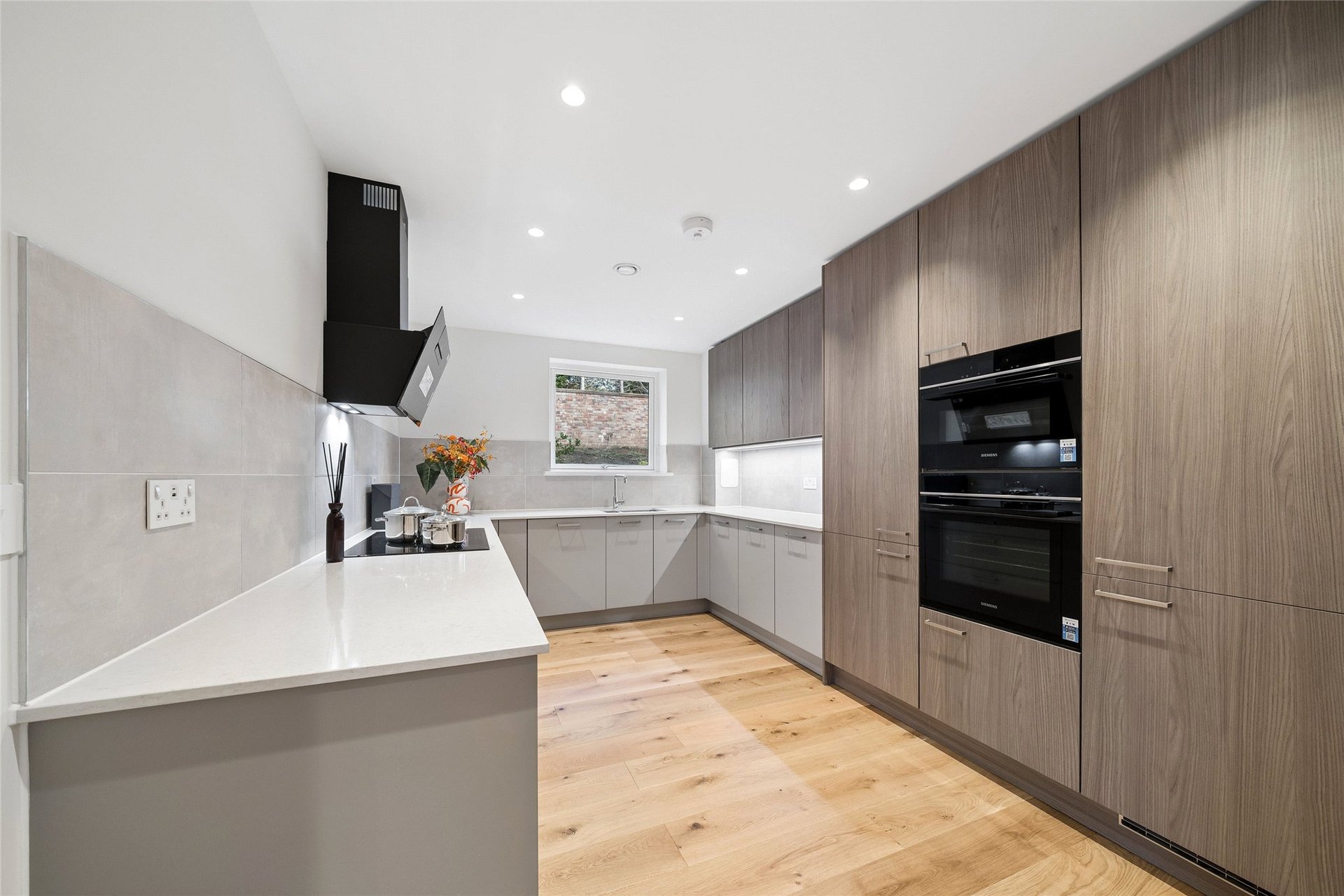 Apt 10, 9 Barnton Avenue West, Apt. 10, 9 Barnton Avenue West, Edinburgh, EH4 6DF - Picture #3