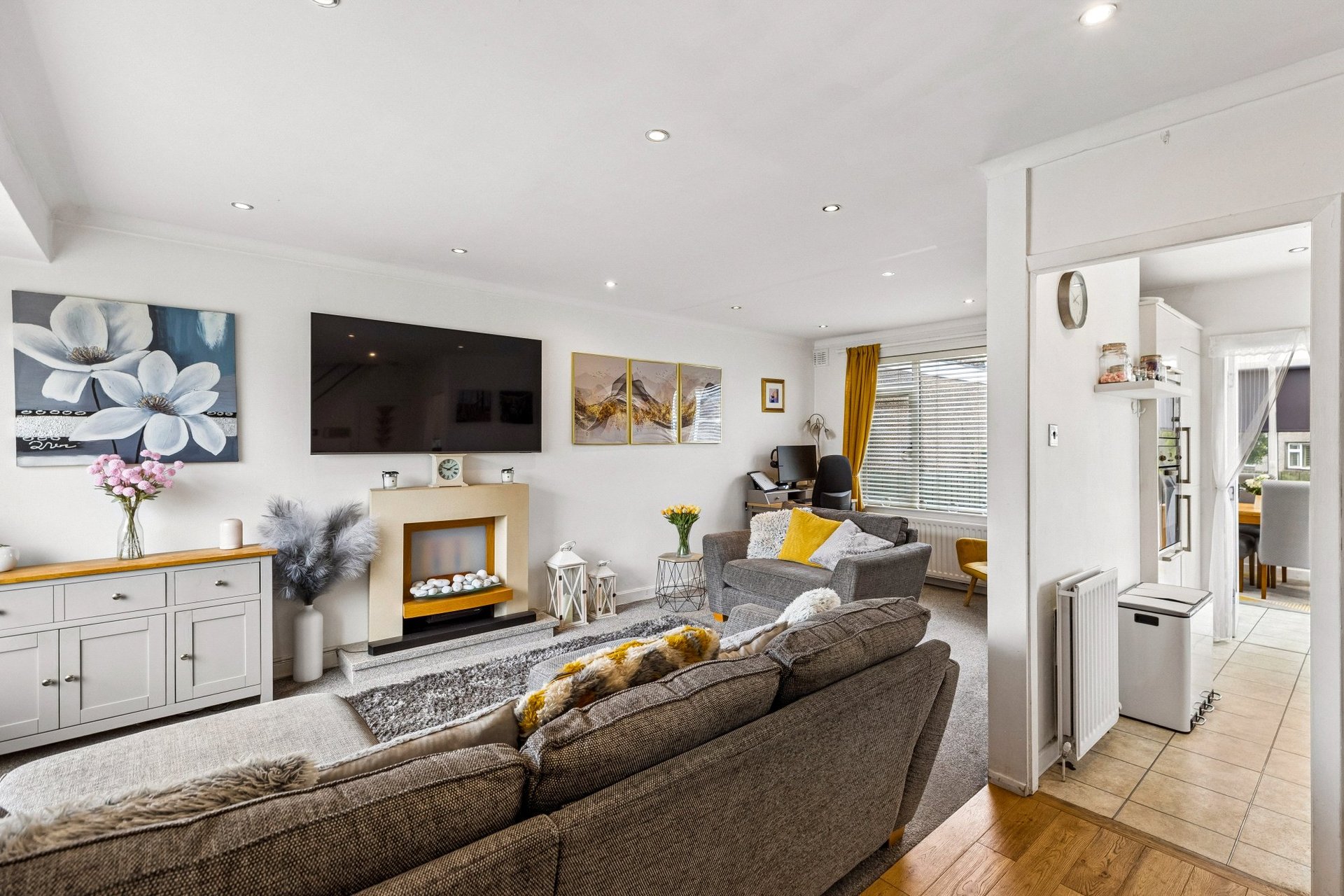 43 Gordon Crescent, Newton Mearns, Glasgow, G77 6HZ - Picture #2