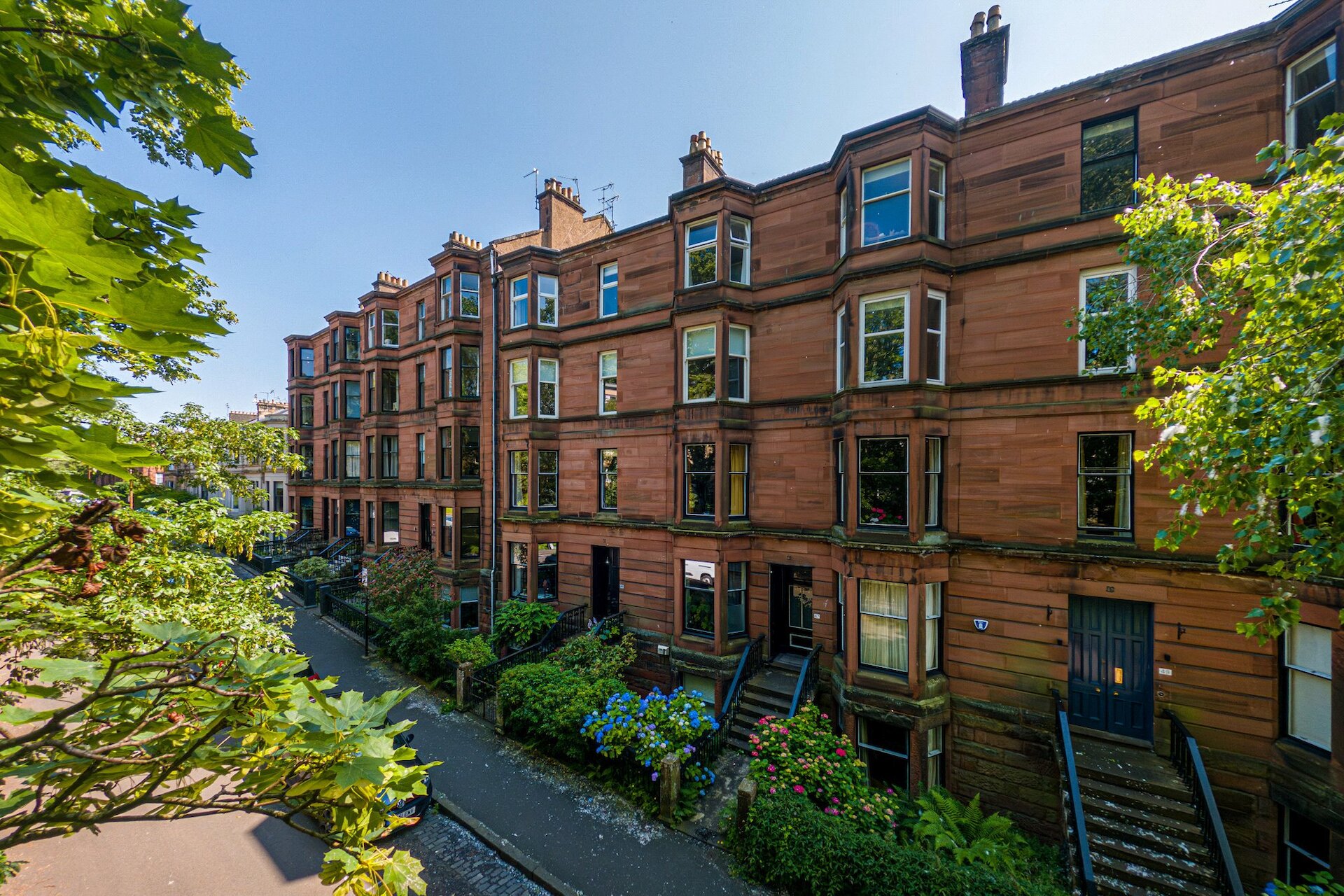 3/2, 47 Kelvinside Gardens, Kelvinside, Glasgow, G20 6BQ - Picture #1