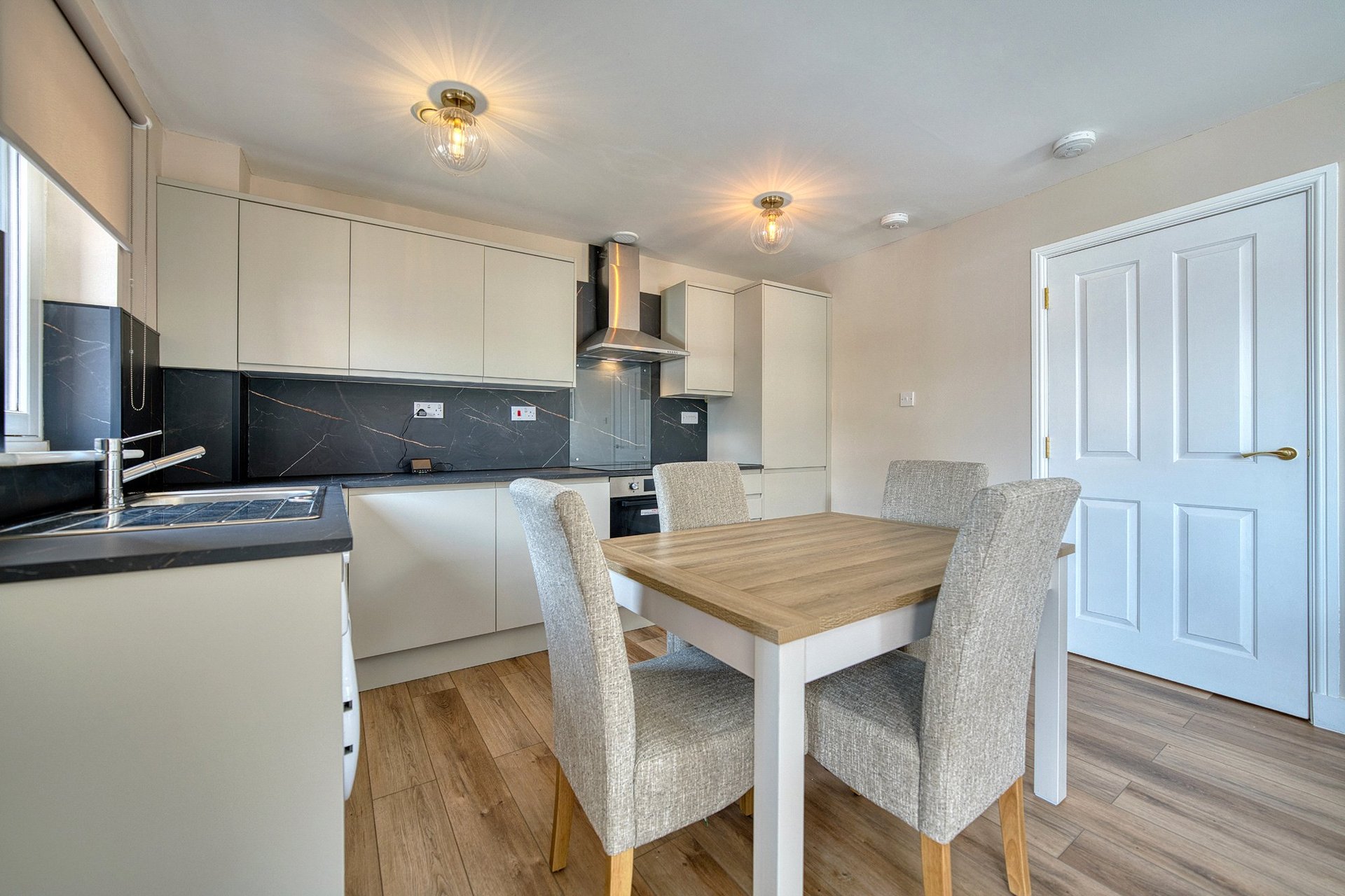 Flat 2/3, Regency Apartments, 220 Howard Street, City Centre, Glasgow, G1 5HE - Picture #6