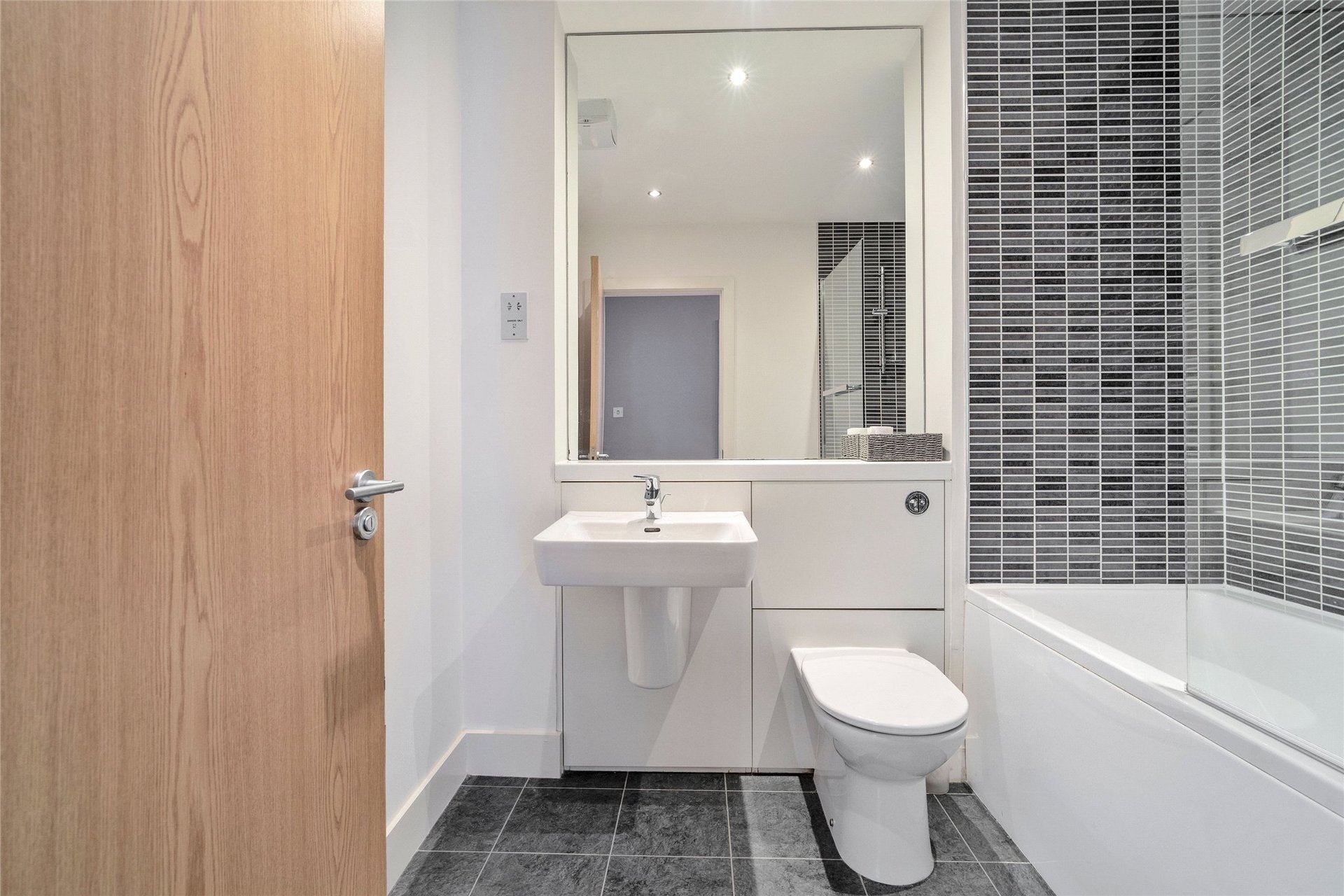 Flat 5, 52 East Fettes Avenue, Edinburgh, EH4 1FZ - Picture #18