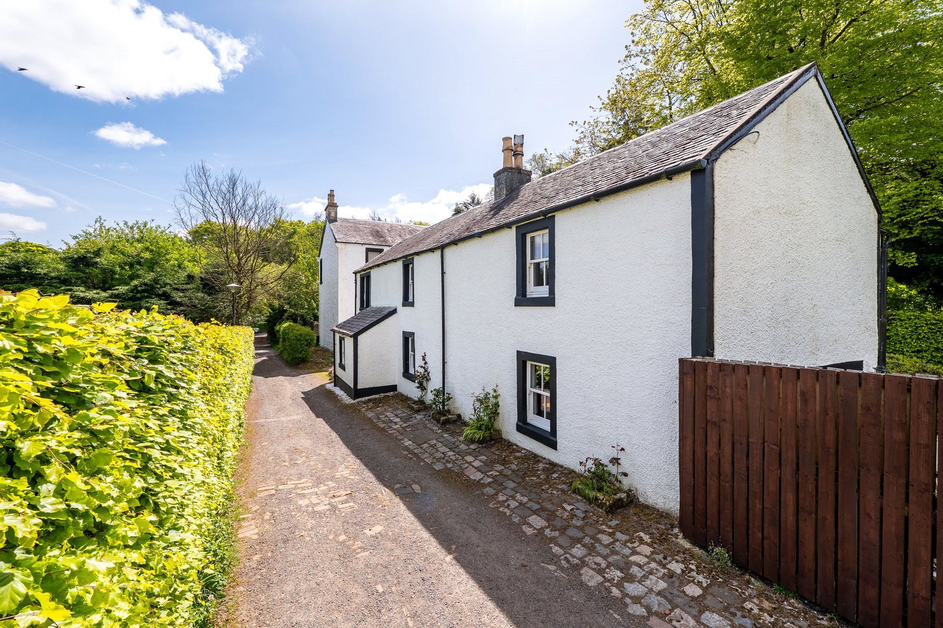Lynndale Cottage, Quarry Lane, Eaglesham, Glasgow, East Renfrewshire, G76 0BD - Picture #3