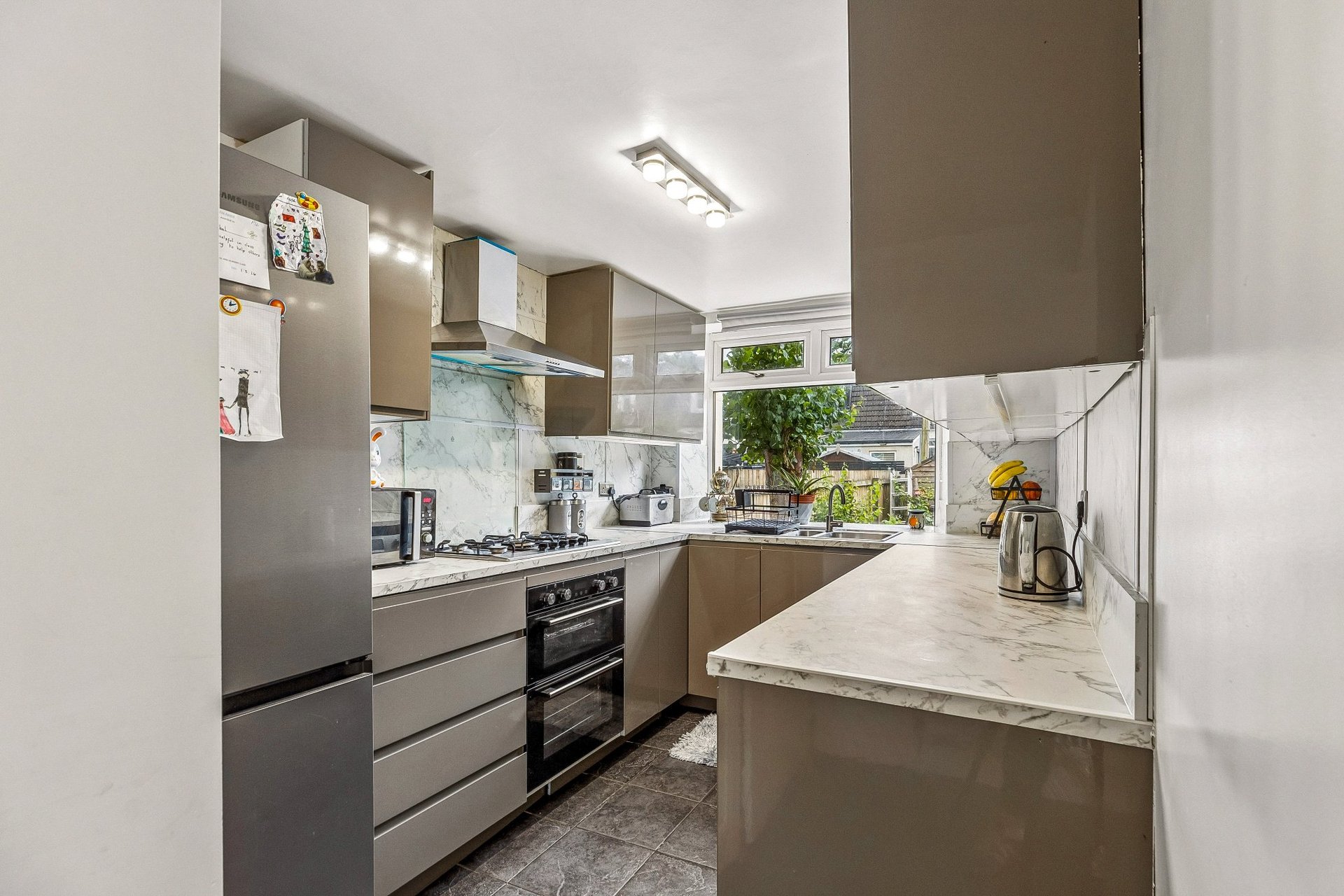 16 Kilmailing Road, Cathcart, Glasgow, G44 5UJ - Picture #9