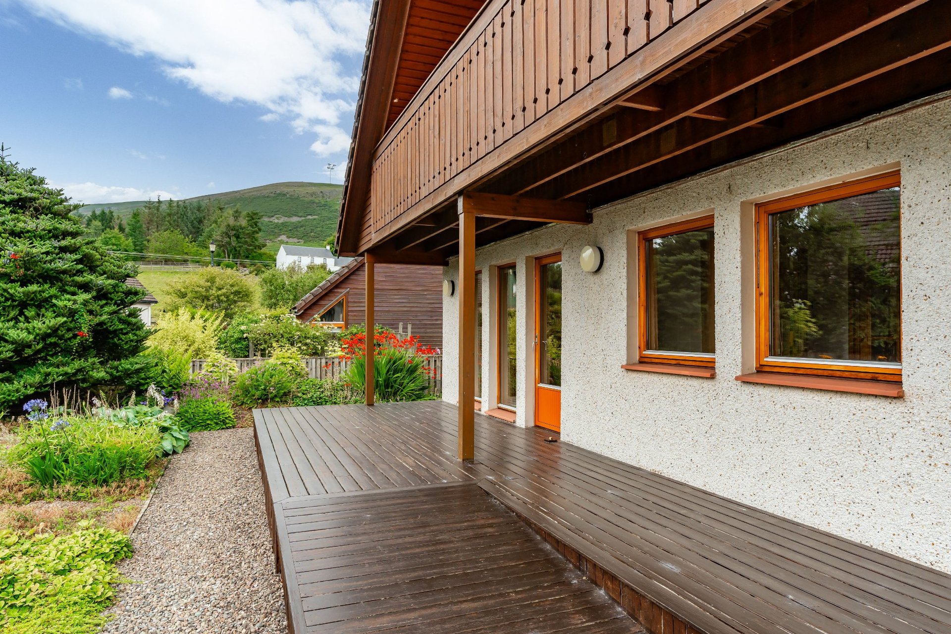 5 Woodend Crescent, Ettrickbridge, Selkirk, Scottish Borders, TD7 5JQ - Picture #24