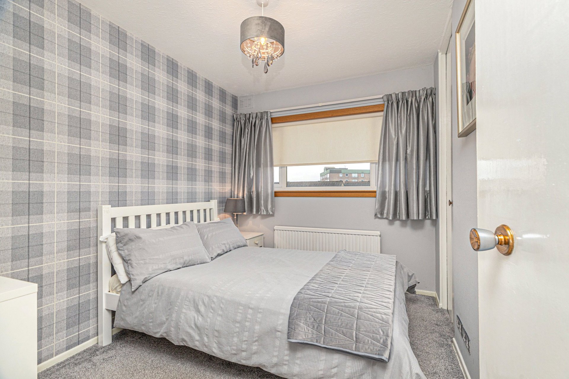 18 Montrose Drive, Bearsden, G61 3LA - Picture #28