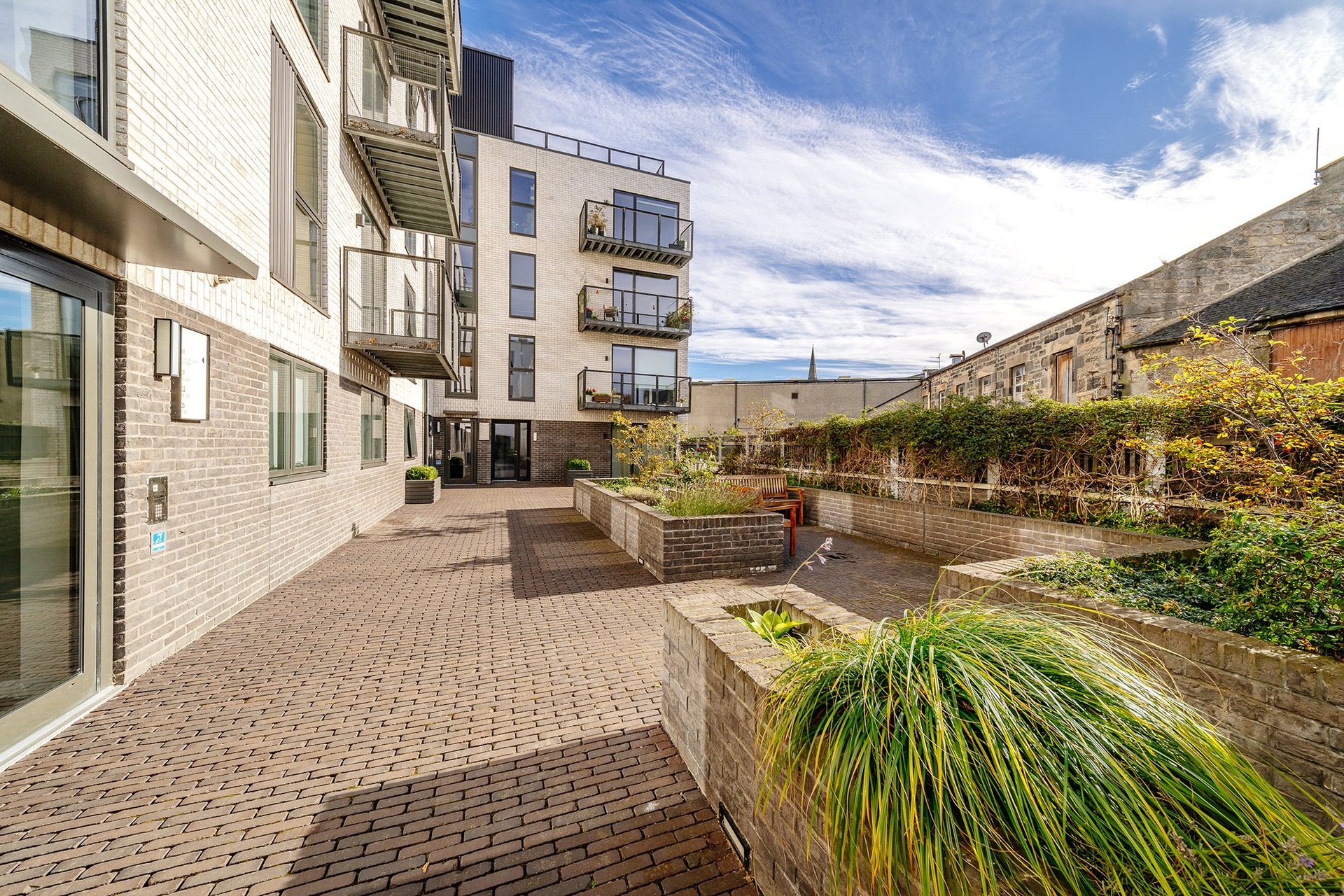 Flat 8, 200 Great Junction Street, Leith, Edinburgh, EH6 5LW - Picture #20
