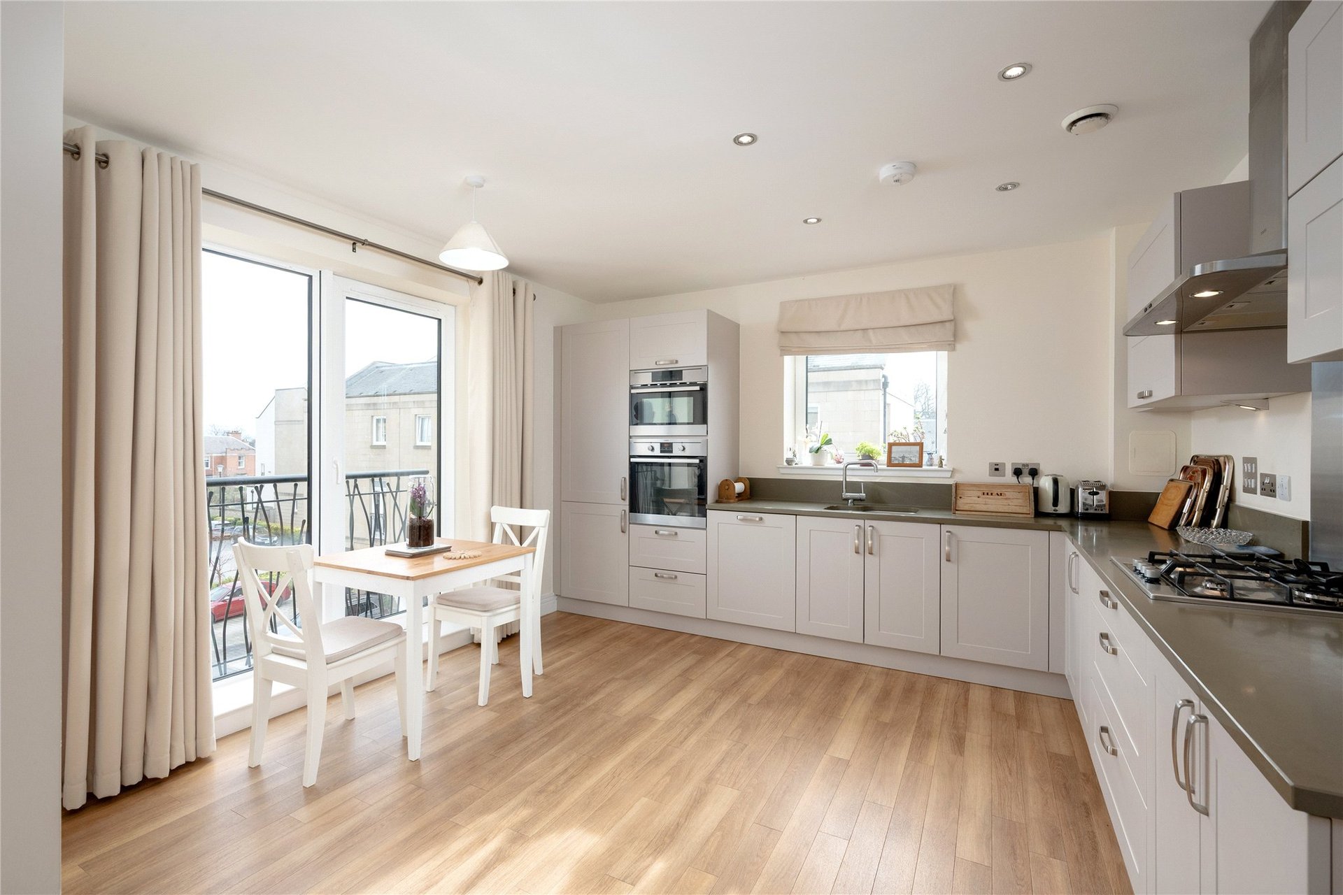 Flat 5, 62 Larkfield Gardens, Edinburgh, Midlothian, EH5 3QB - Picture #7