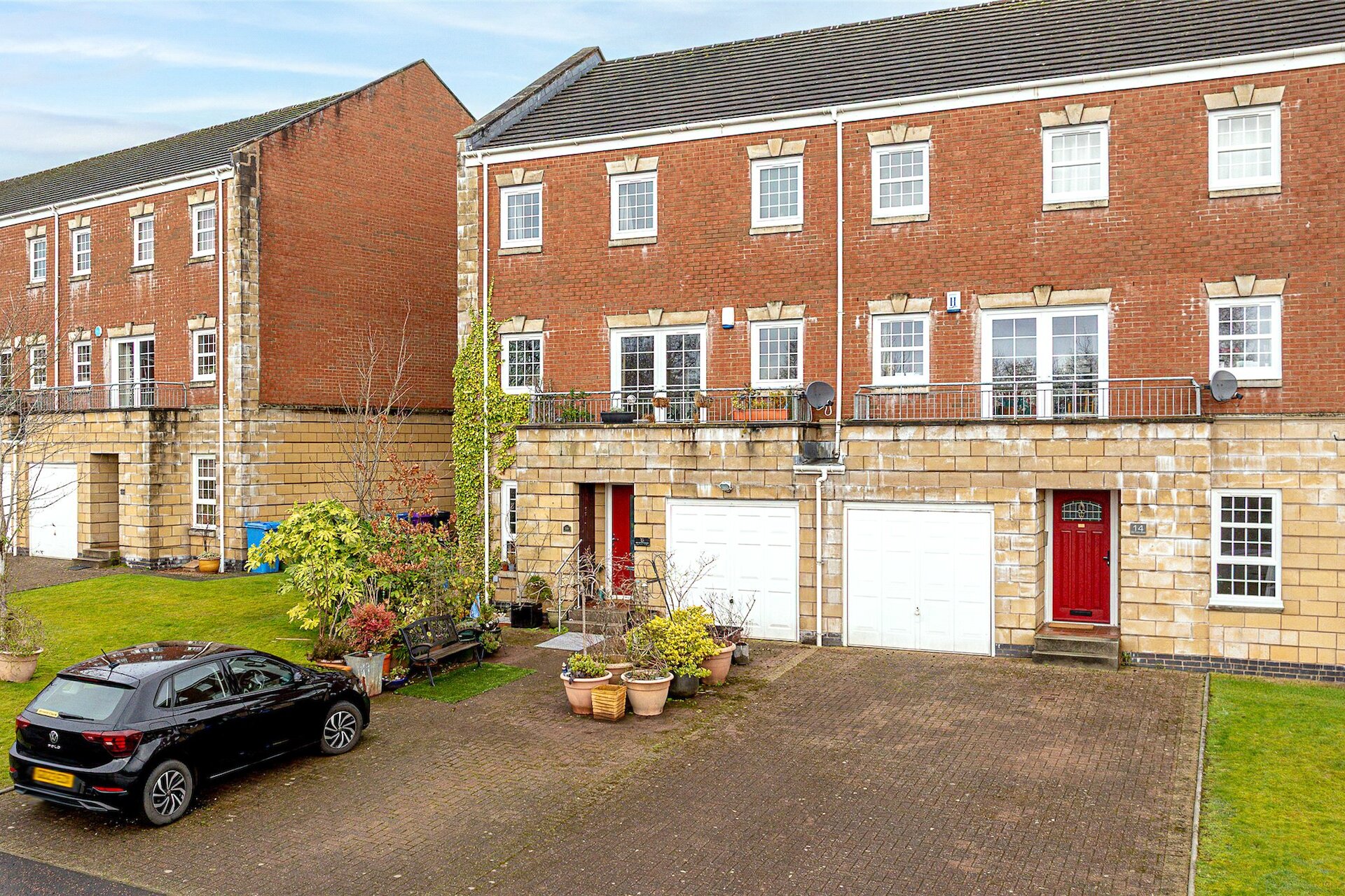 16 Old Farm Road, Bearsden, G61 1QA - Picture #1