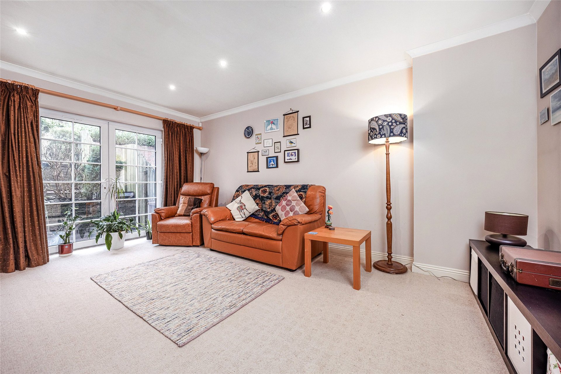 16 Old Farm Road, Bearsden, G61 1QA - Picture #8