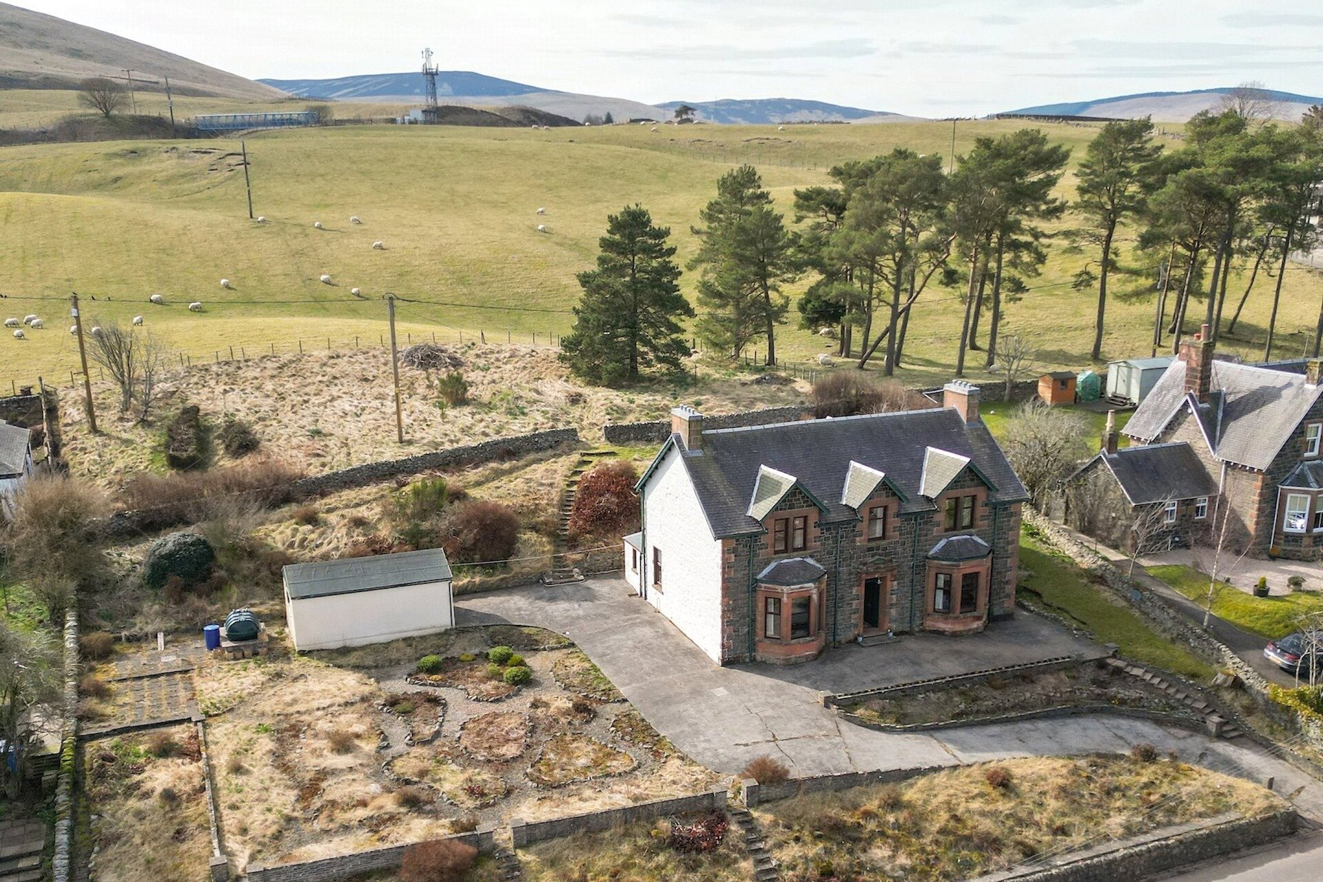 Douglas Lodge, 88 Carlisle Road, Crawford, South Lanarkshire, ML12 6TW - Picture #1
