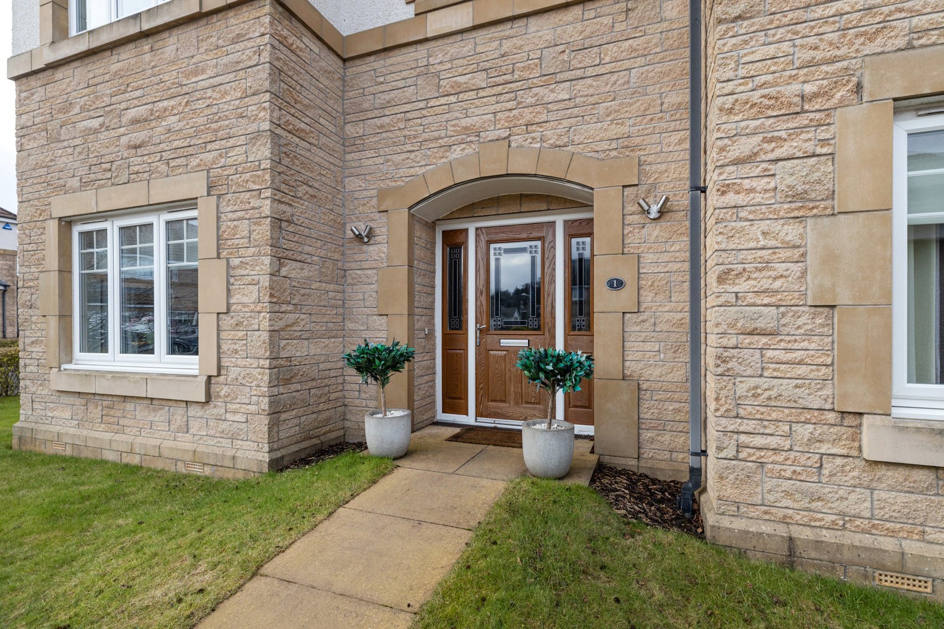 1 Robert Burns Drive, Bearsden, G61 3DD - Picture #43