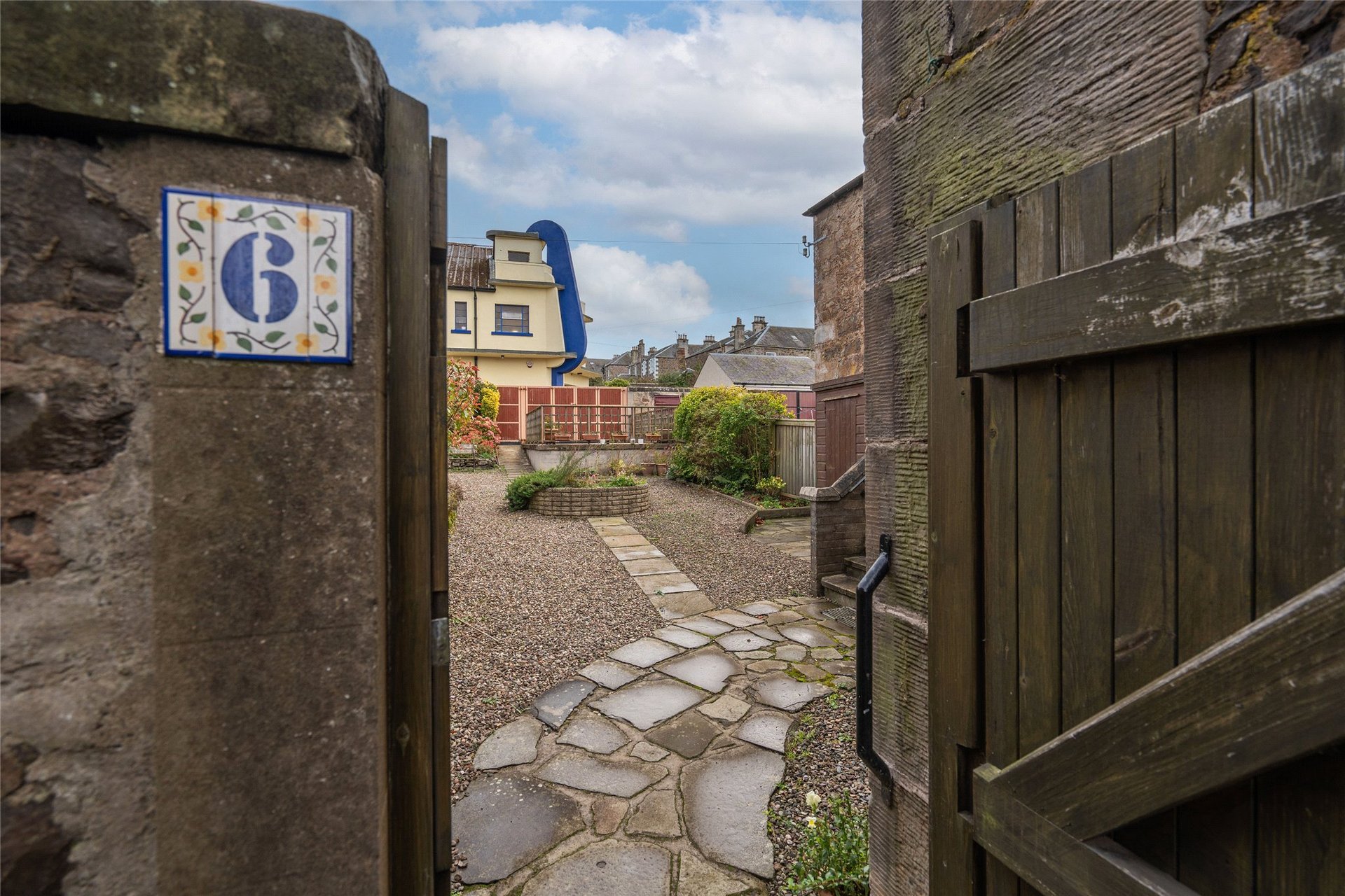 6 Tay Street, Newport-on-Tay, Fife, DD6 8AG - Picture #9