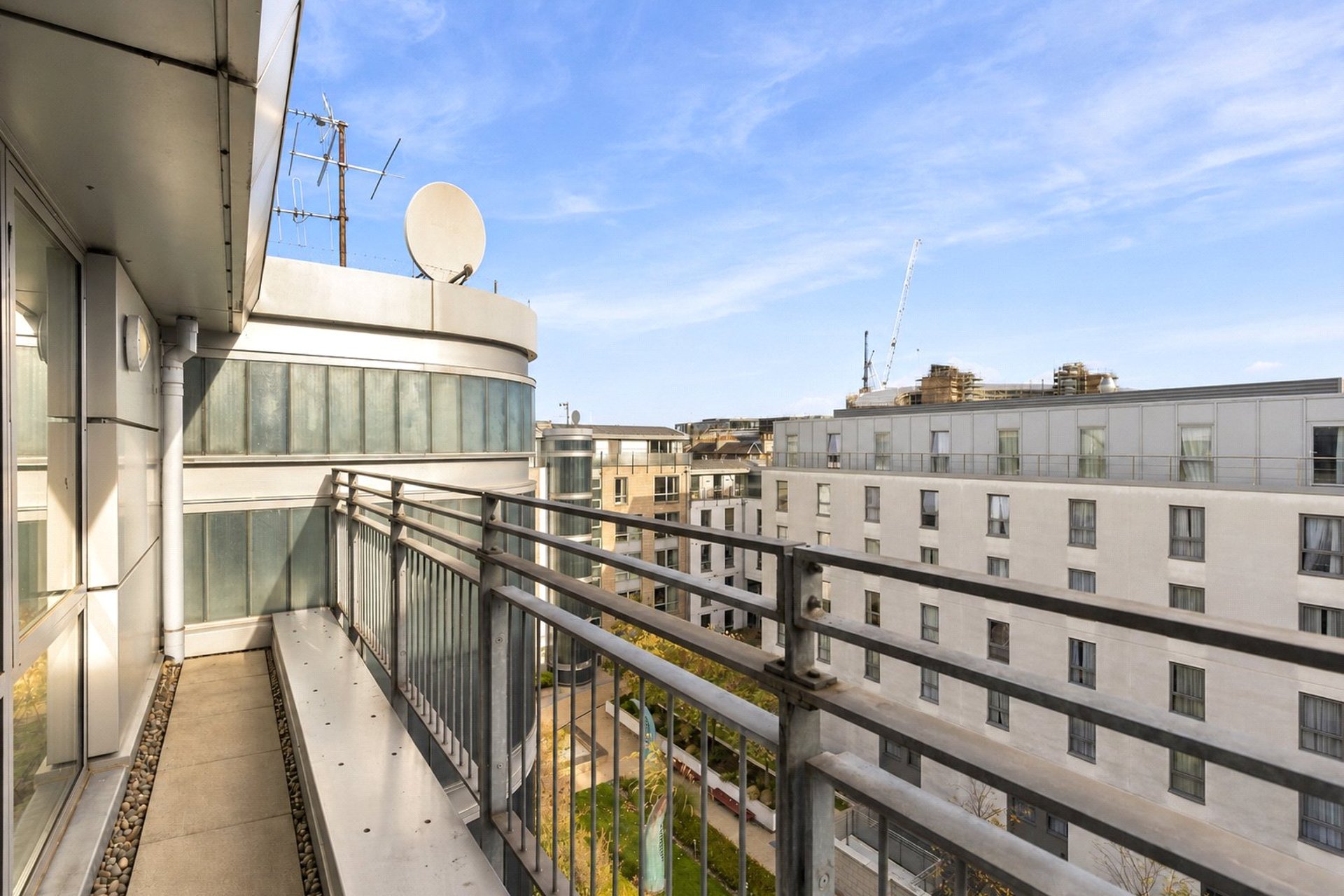 Flat 17, 39 Gardner's Crescent, Edinburgh, EH3 8DG - Picture #18