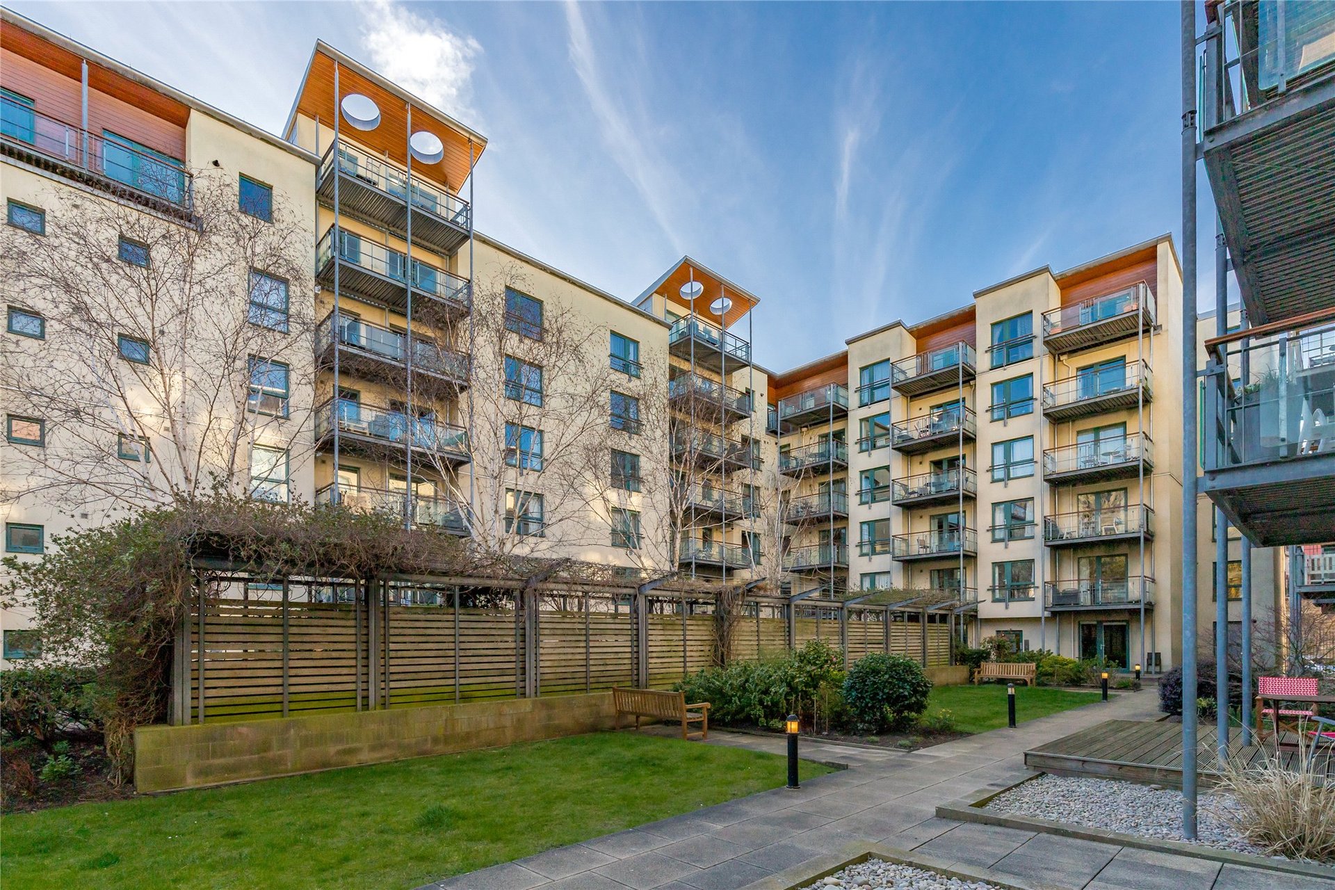Flat 38, The Park, 89 Holyrood Road, Edinburgh, EH8 8BA - Picture #27