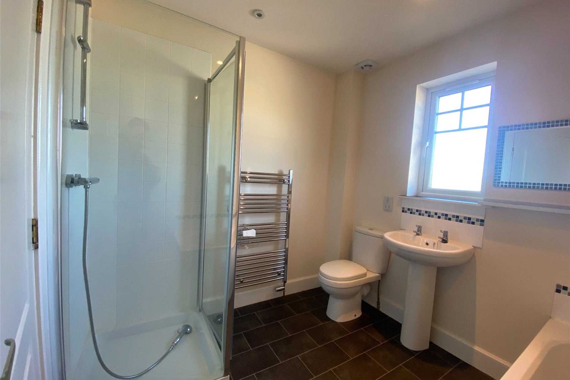 6 Harleyburn Drive, Melrose, Scottish Borders, TD6 9JX - Picture #13