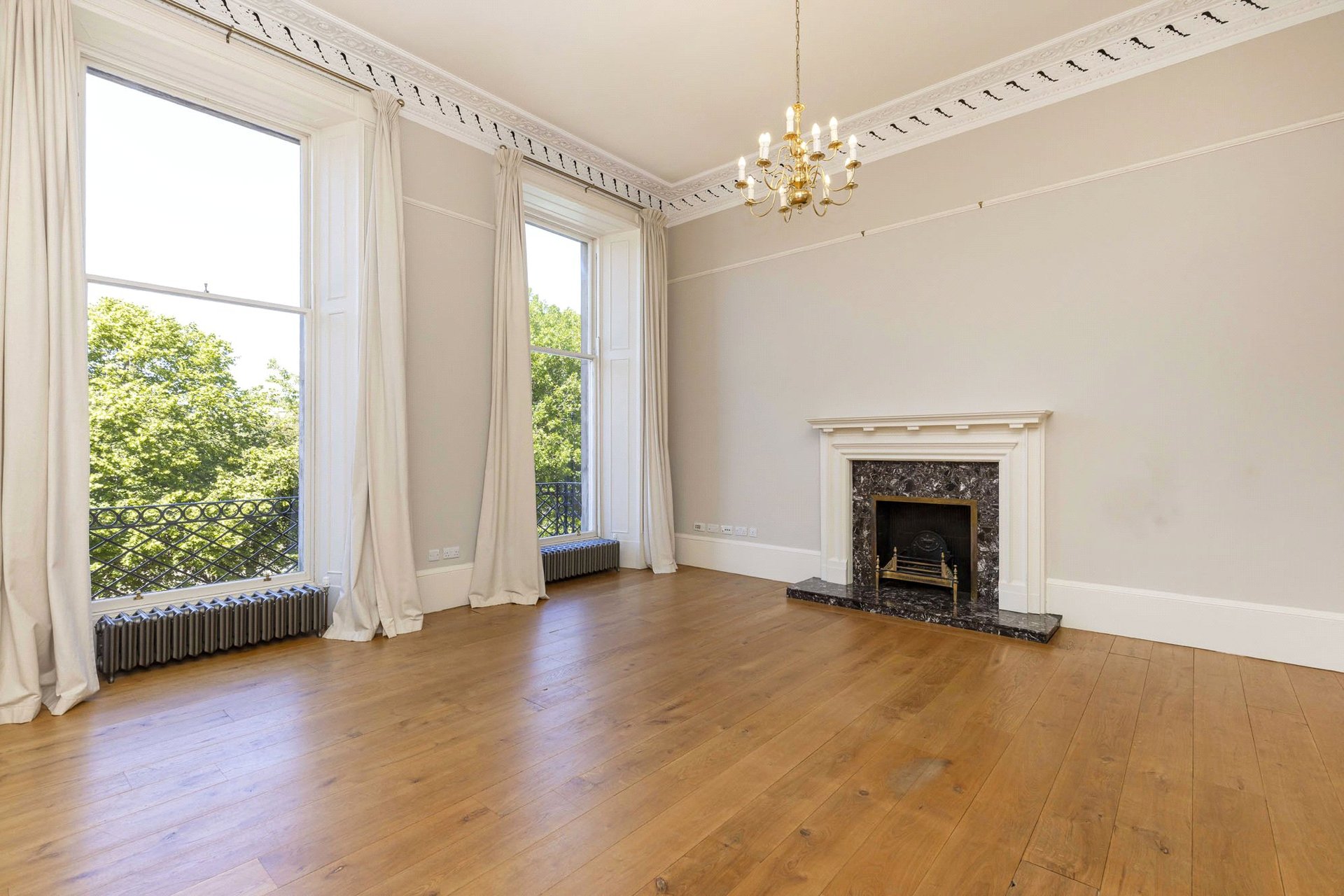 Flat 2, 19 Atholl Crescent, Edinburgh, Midlothian, EH3 8HQ - Picture #3