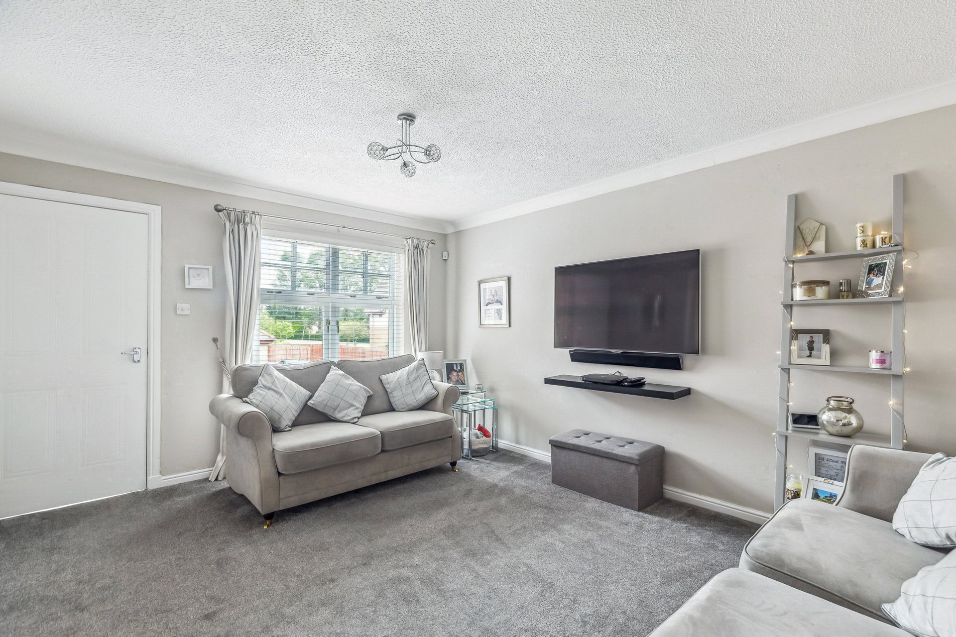38 Burncrooks Avenue, Bearsden, G61 4NL - Picture #4