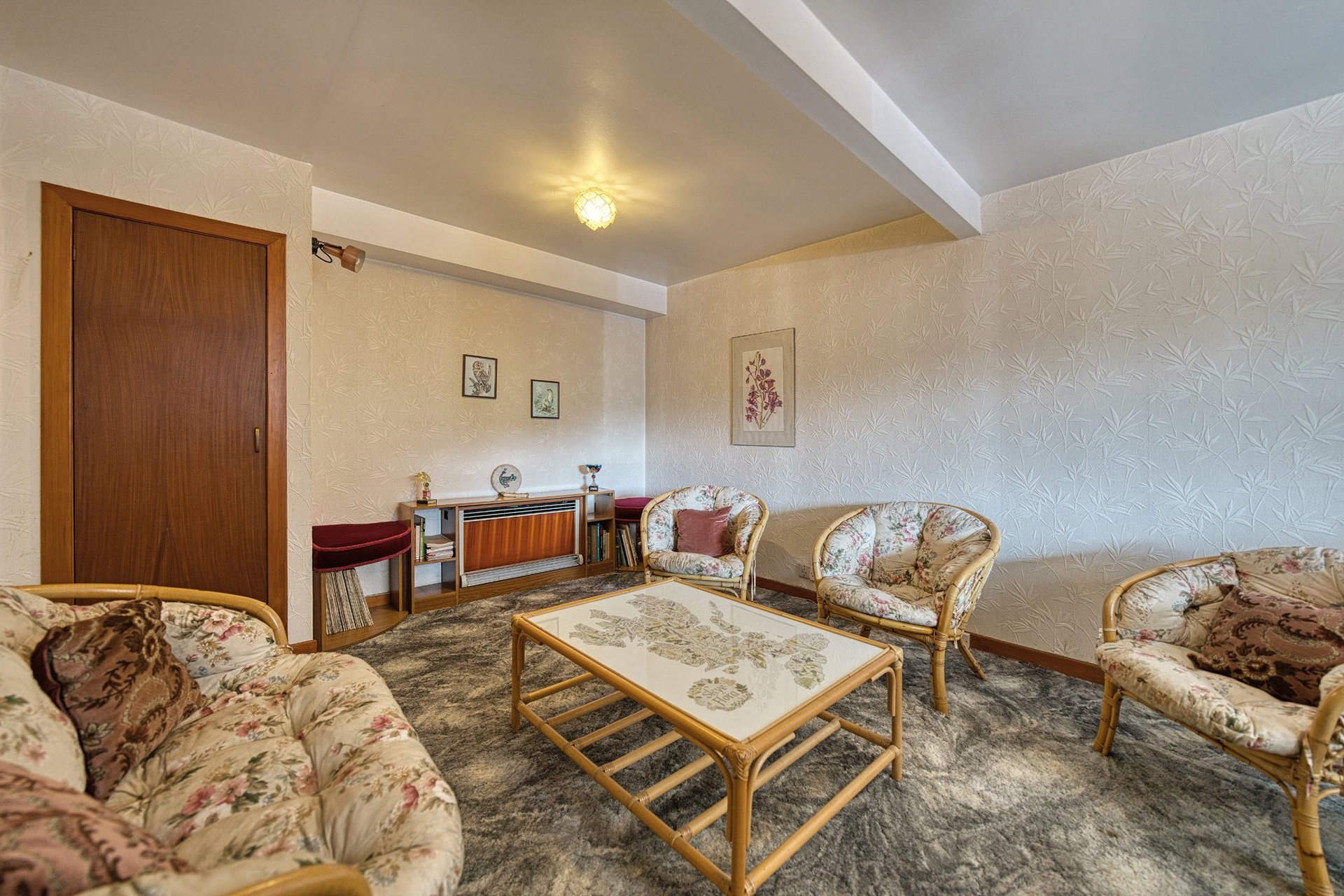 Redwood Lodge, Coach Road, Kilsyth, Glasgow, North Lanarkshire, G65 0PR - Picture #4