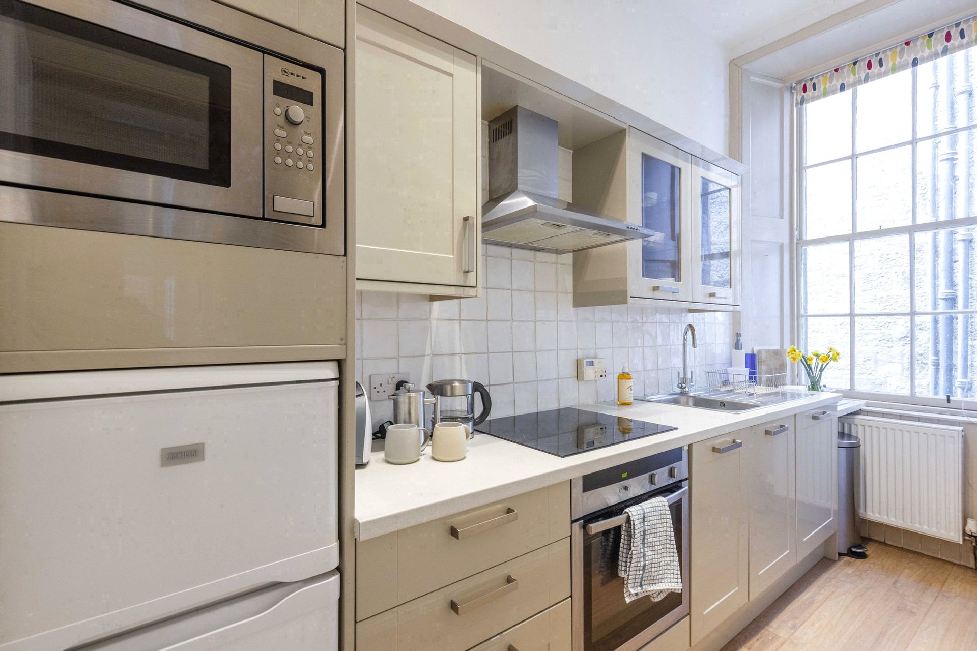 Flat 7, 32 Castle Terrace, Edinburgh, EH1 2EL - Picture #11