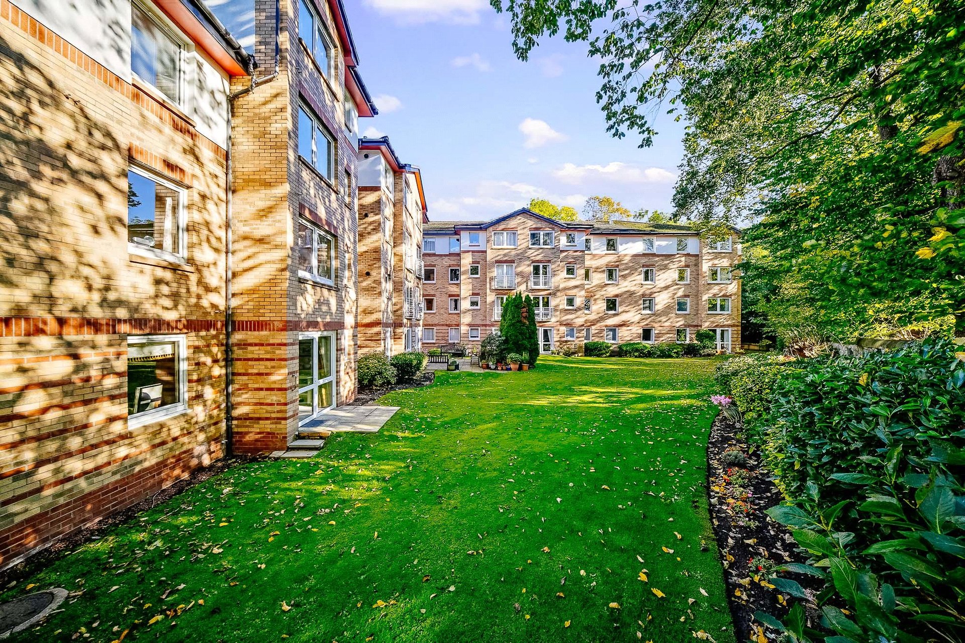Queens Court, 16/2 Queen's Road, Blackhall, Edinburgh, EH4 2BY - Picture #23