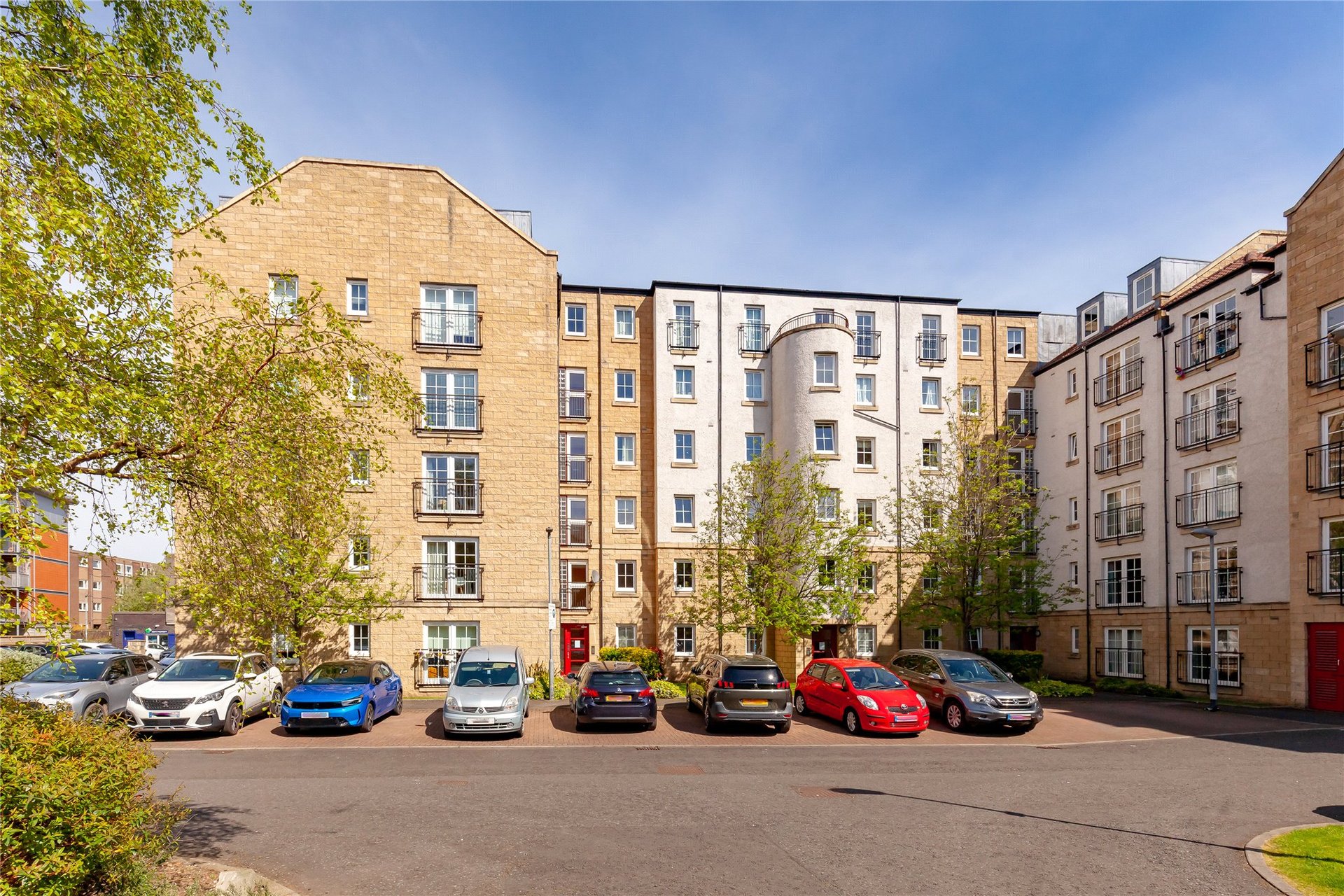 8/6 Giles Street, Edinburgh, EH6 6DA - Picture #18