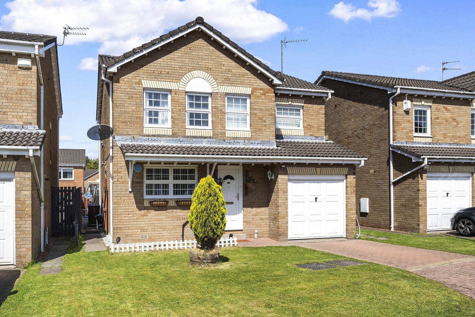 4 Blackwood Terrace, Johnstone, PA5 0AX - Picture #1