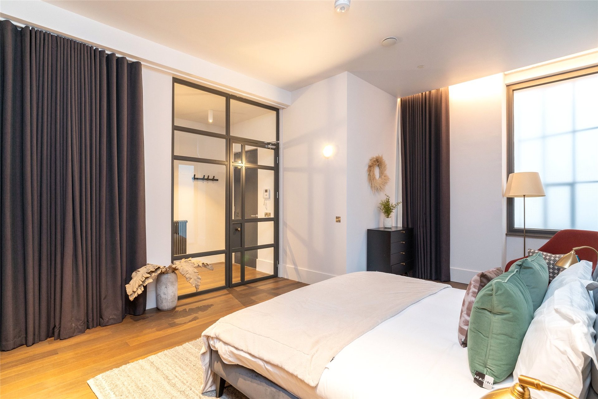 Apartment 3, 3 St Andrew Square, New Town, Edinburgh, EH2 2BD - Picture #14