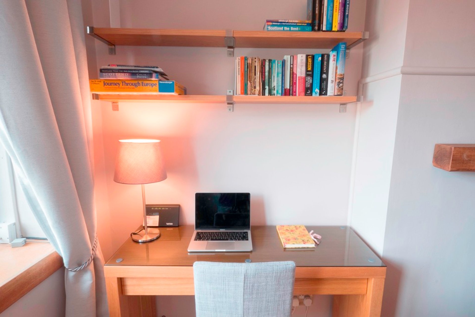 252 Canongate, Old Town, Edinburgh, EH8 8AA - Picture #12