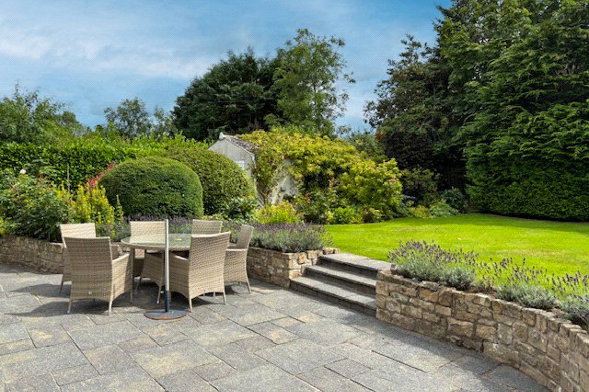 10 Matherton Avenue, Newton Mearns, Glasgow, G77 5EY - Picture #33