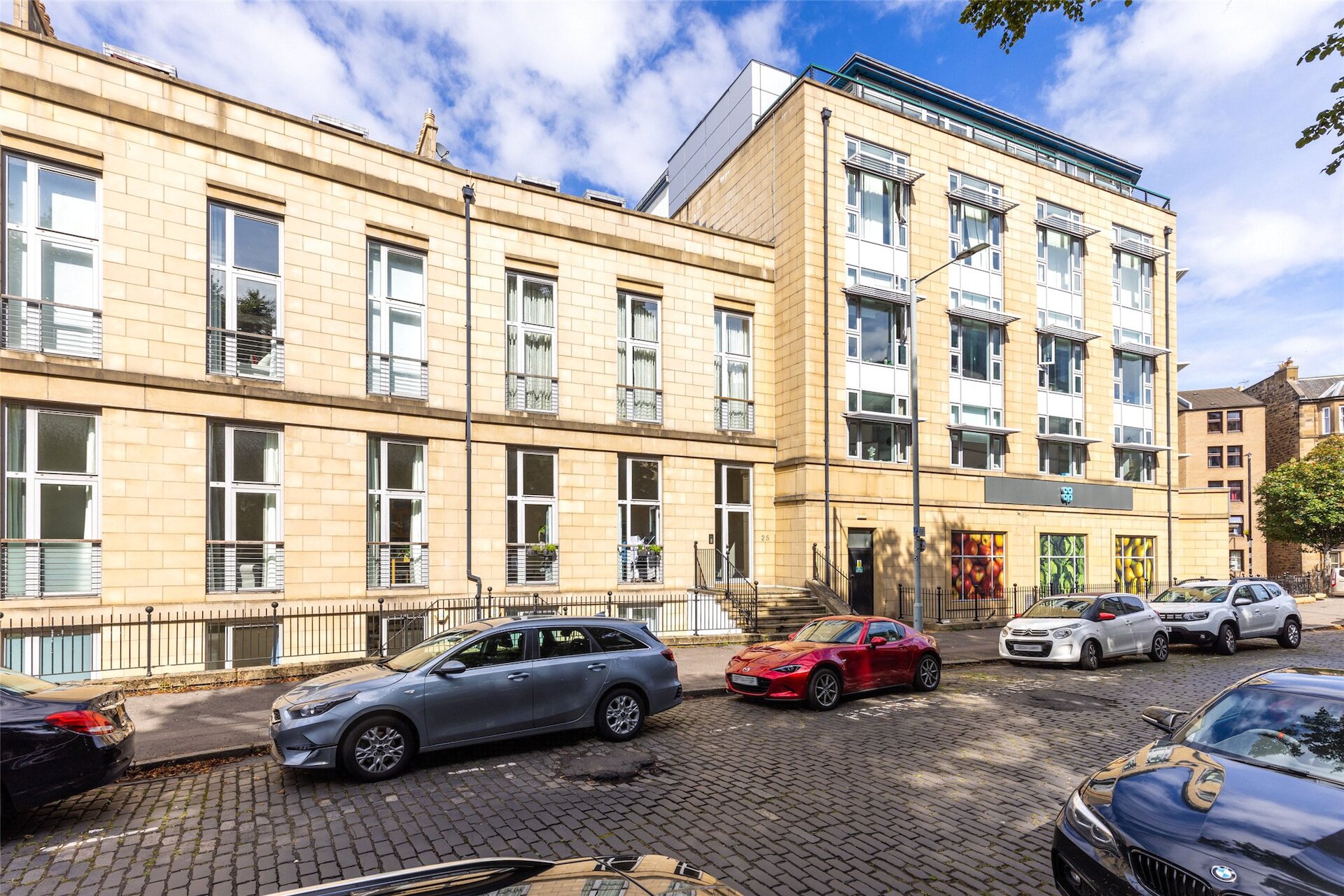 Flat 1, 25 Hopetoun Crescent, Edinburgh, Midlothian, EH7 4AY - Picture #1