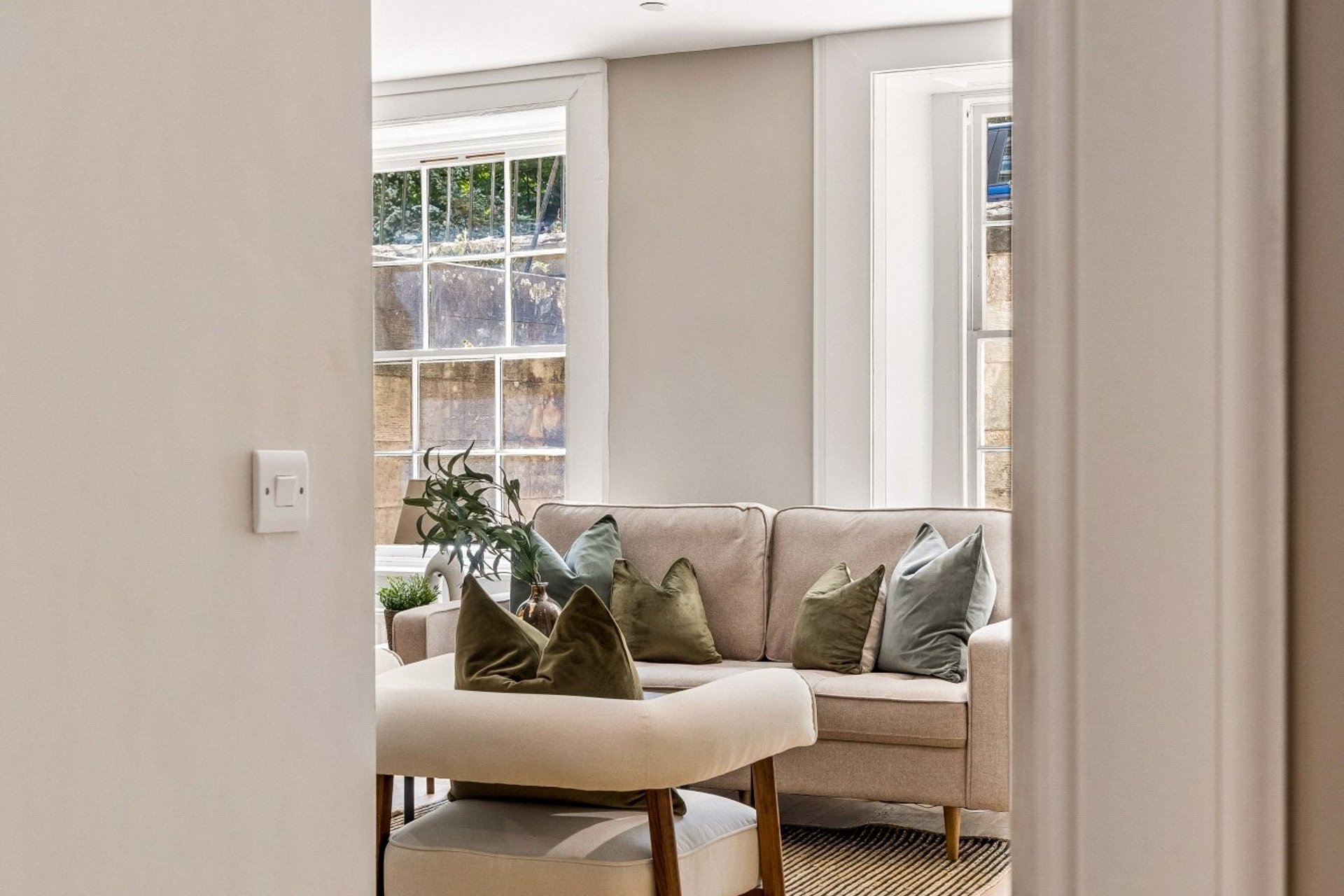 Lower Ground, 11 Queens Crescent, Woodlands, Glasgow, G4 9AS - Picture #3