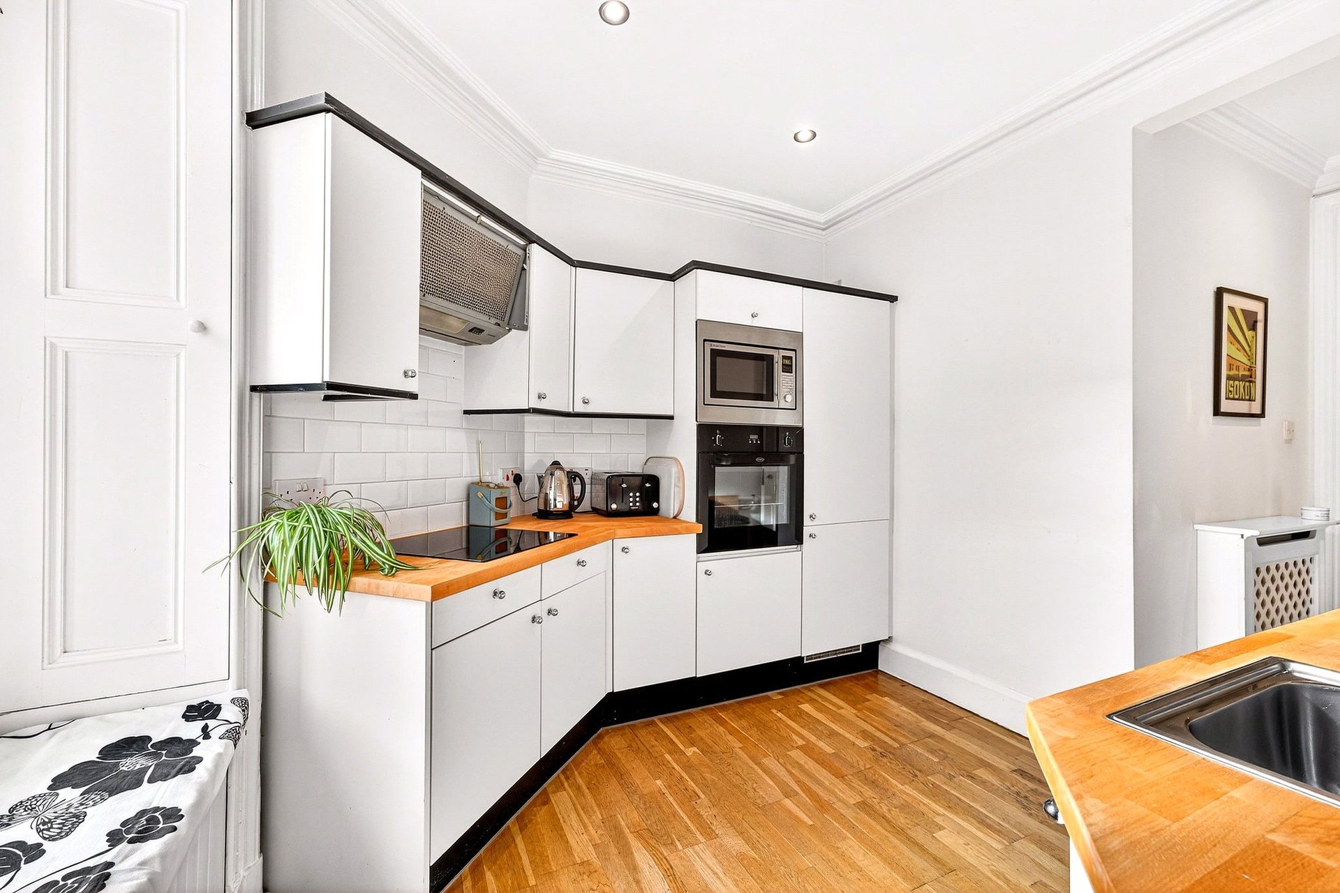 8/1 Drumsheugh Gardens, West End, Edinburgh, EH3 7QJ - Picture #11