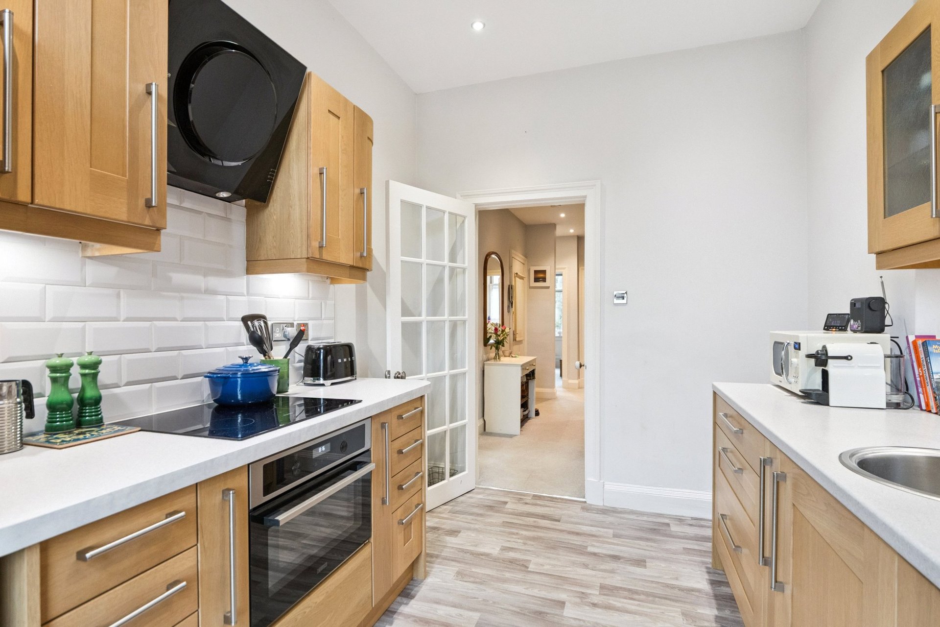 64/2 Murrayfield Gardens, Edinburgh, Midlothian, EH12 6DQ - Picture #5