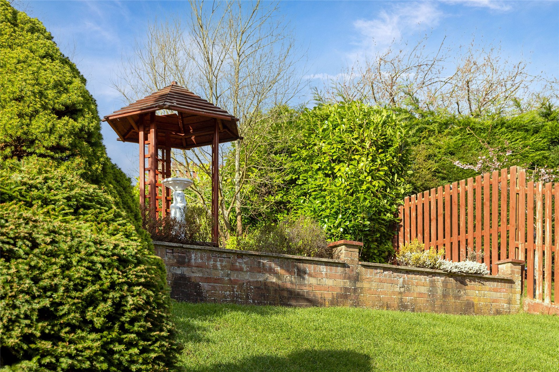 18 Dumbrock Road, Milngavie, G62 7RB - Picture #33