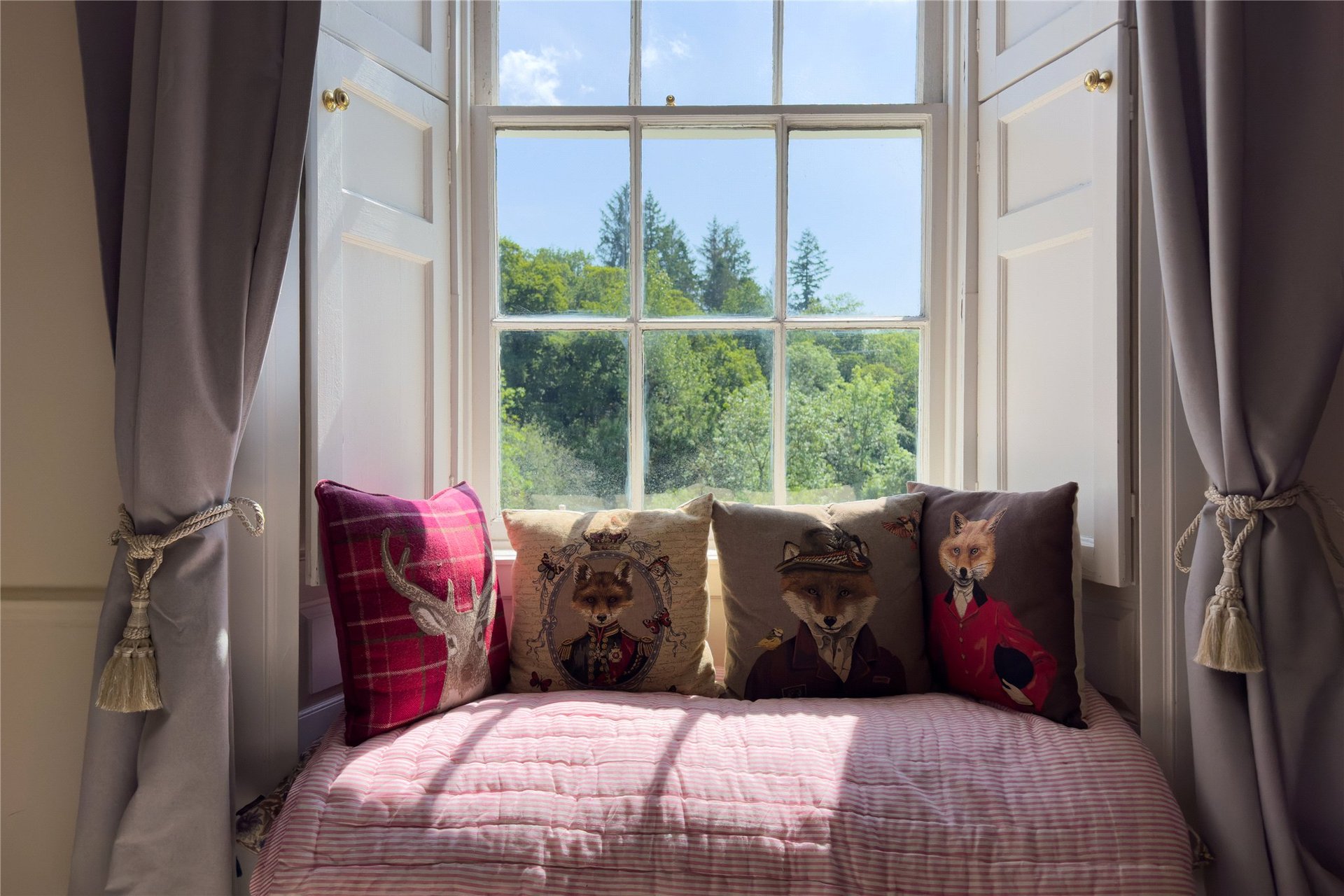 Dumcrieff House, Moffat, Dumfries and Galloway, DG10 9QW - Picture #31