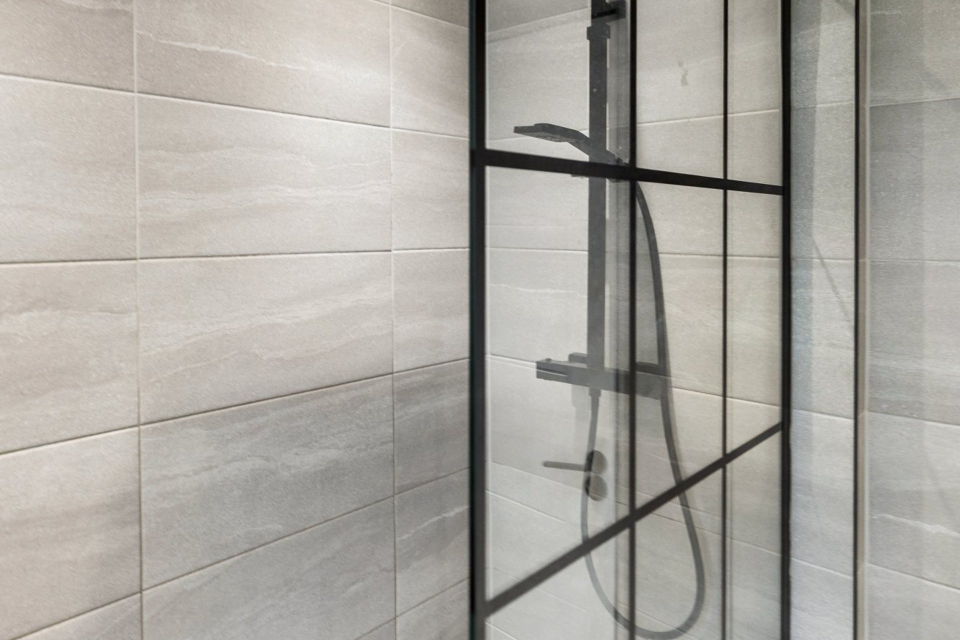 112 Ashdale Drive, Mosspark, Glasgow, G52 1NJ - Picture #9