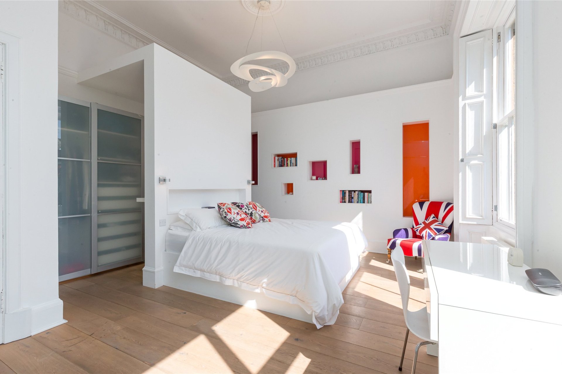 5 Glencairn Crescent, Edinburgh, EH12 5BS - Picture #9