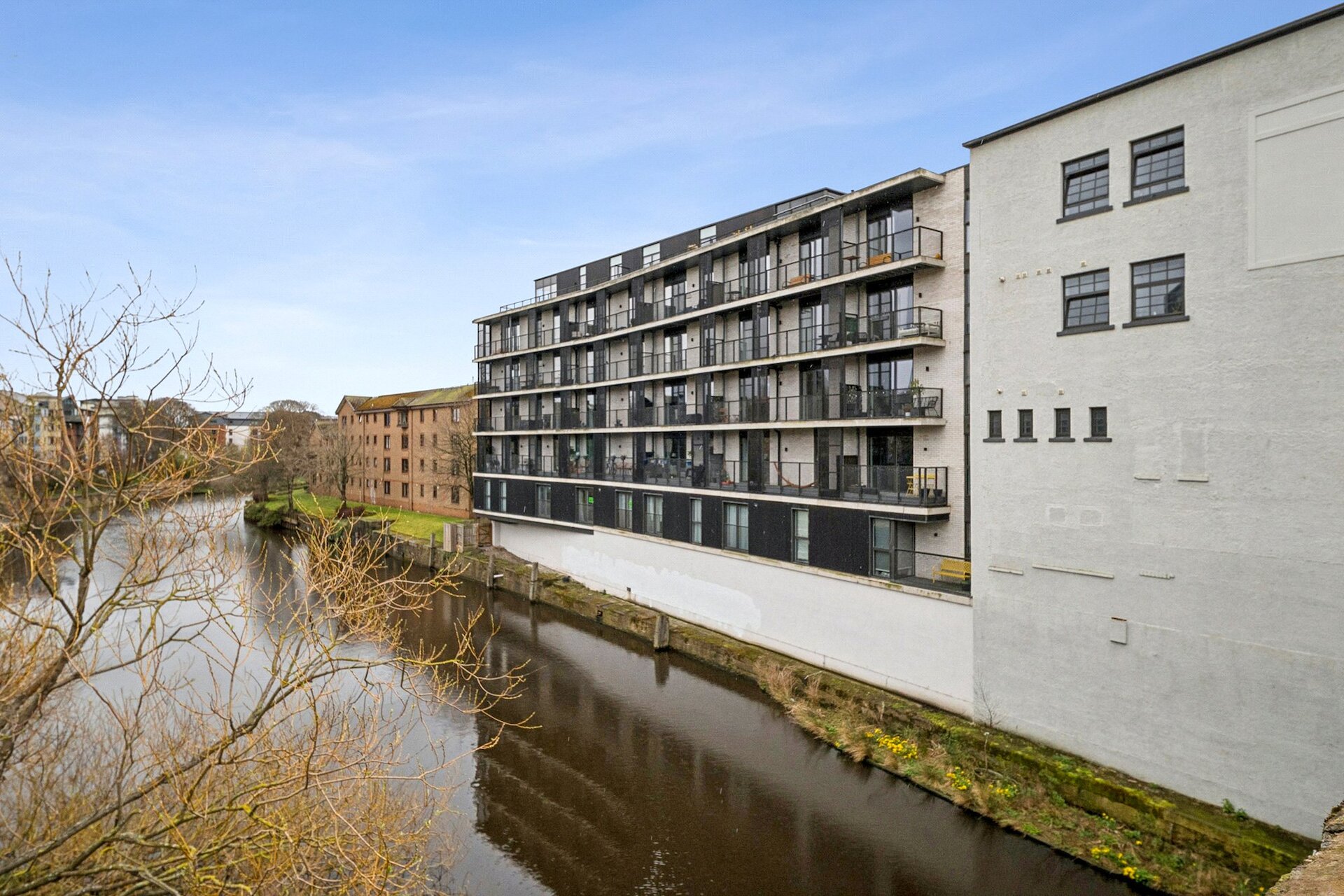 200/6 Great Junction Street, Leith, Edinburgh, EH6 5LW - Picture #1