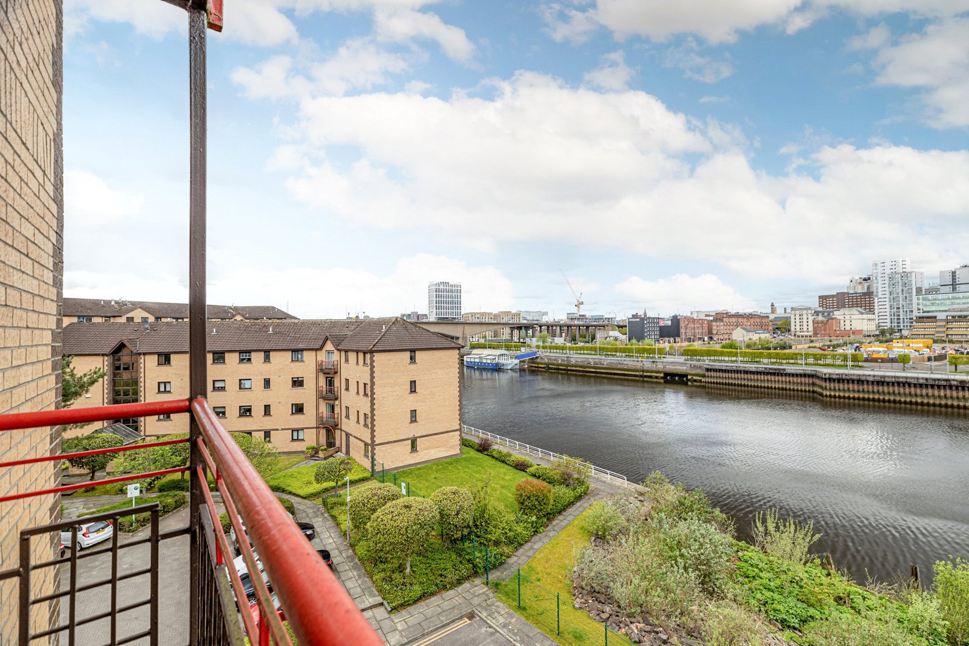 Flat 13, 10 Riverview Gardens, Waterfront, Glasgow City, G5 8EL - Picture #2