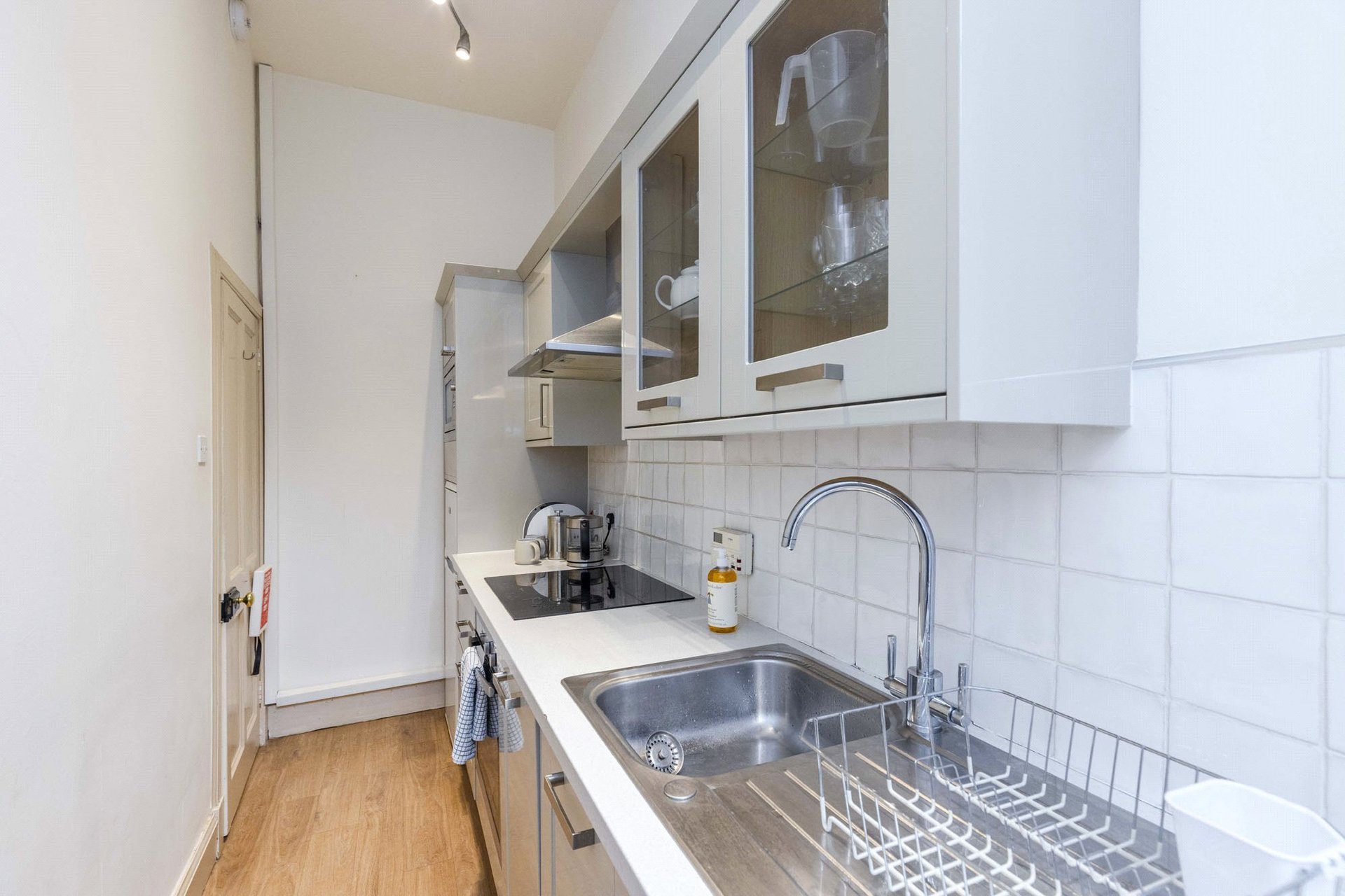 Flat 7, 32 Castle Terrace, Edinburgh, EH1 2EL - Picture #13