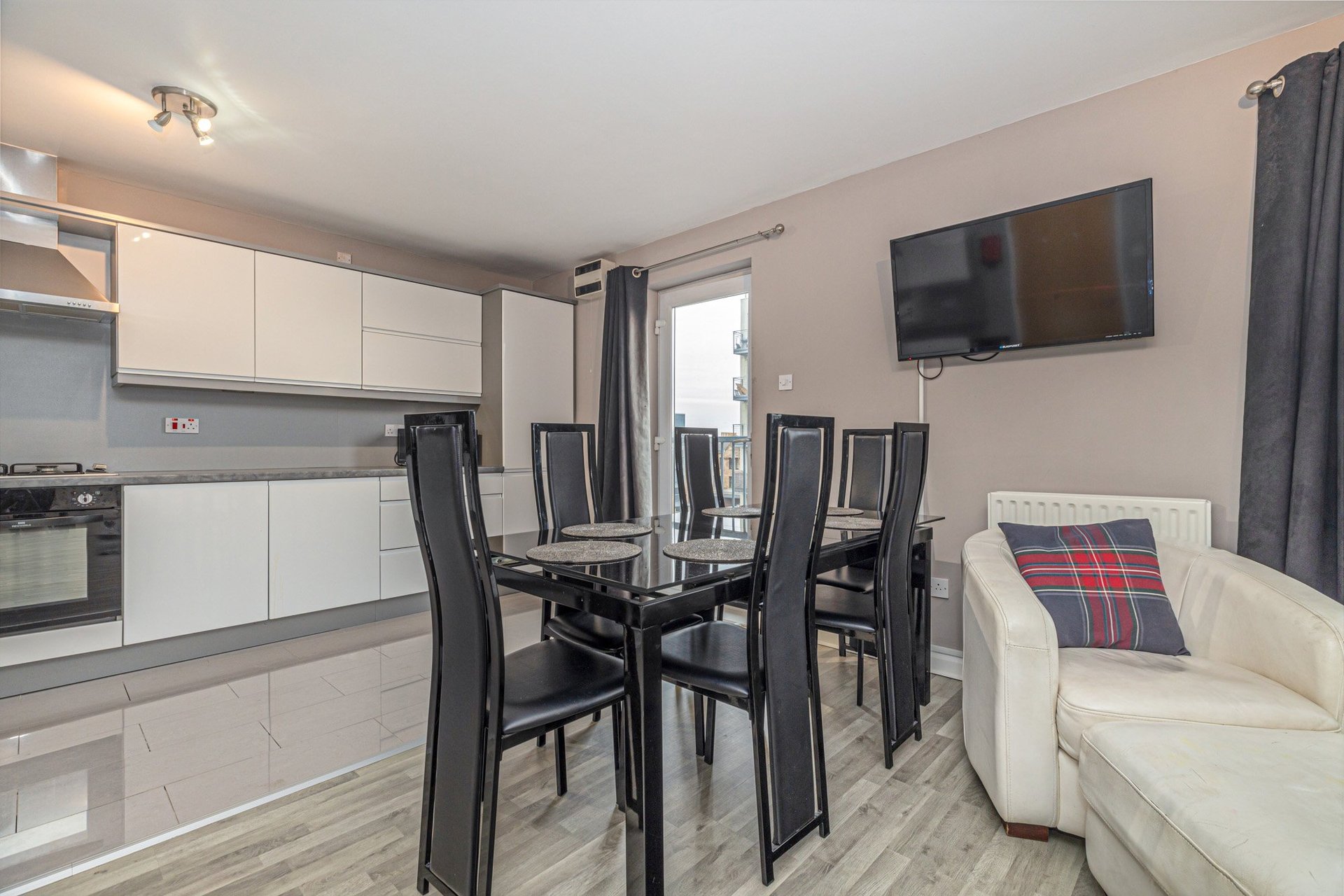 5/3, 90 Barrland Street, Glasgow, G41 1RJ - Picture #5