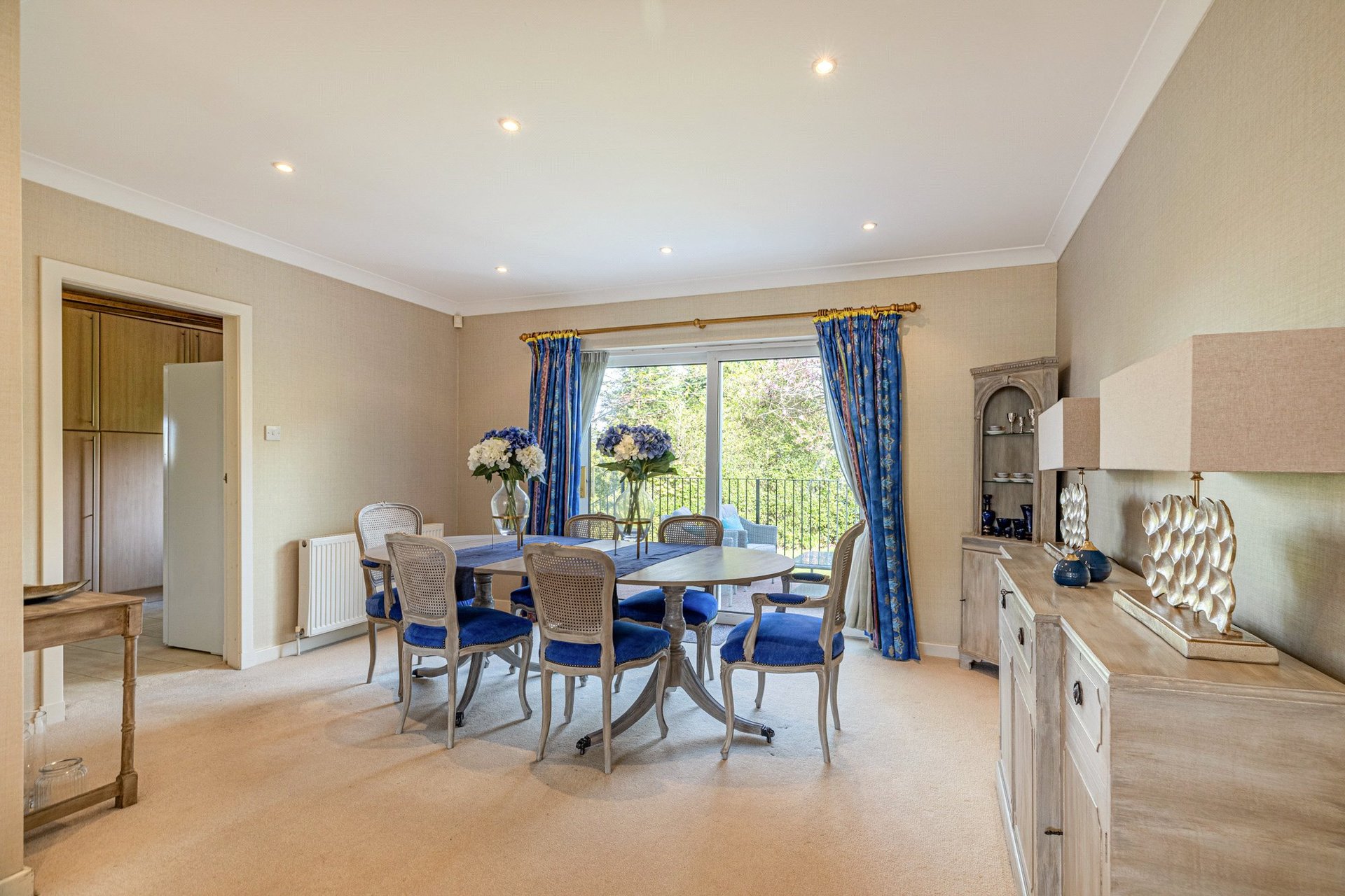 18 Falkland Avenue, Newton Mearns, Glasgow, G77 5DR - Picture #8