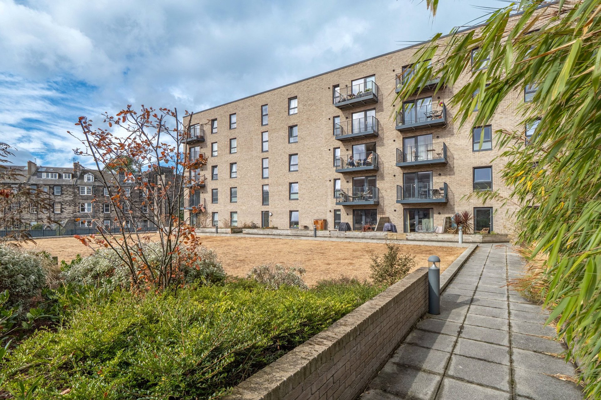 Flat 20, 19 Salamander Place, Edinburgh, Midlothian, EH6 7JJ - Picture #13