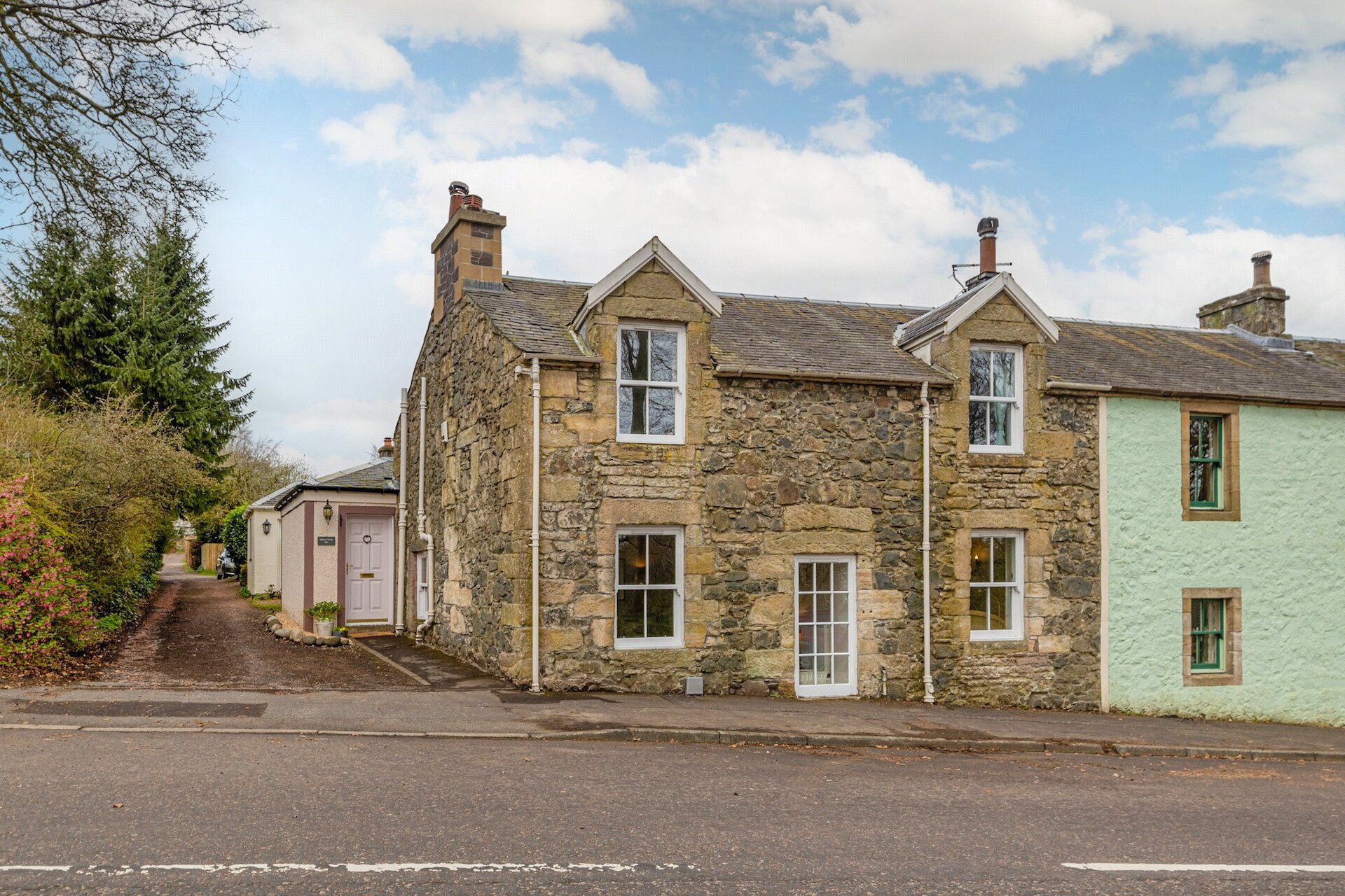 Quarry Cottage, 30C Polnoon Street, Eaglesham, East Renfrewshire, G76 0BG - Picture #1